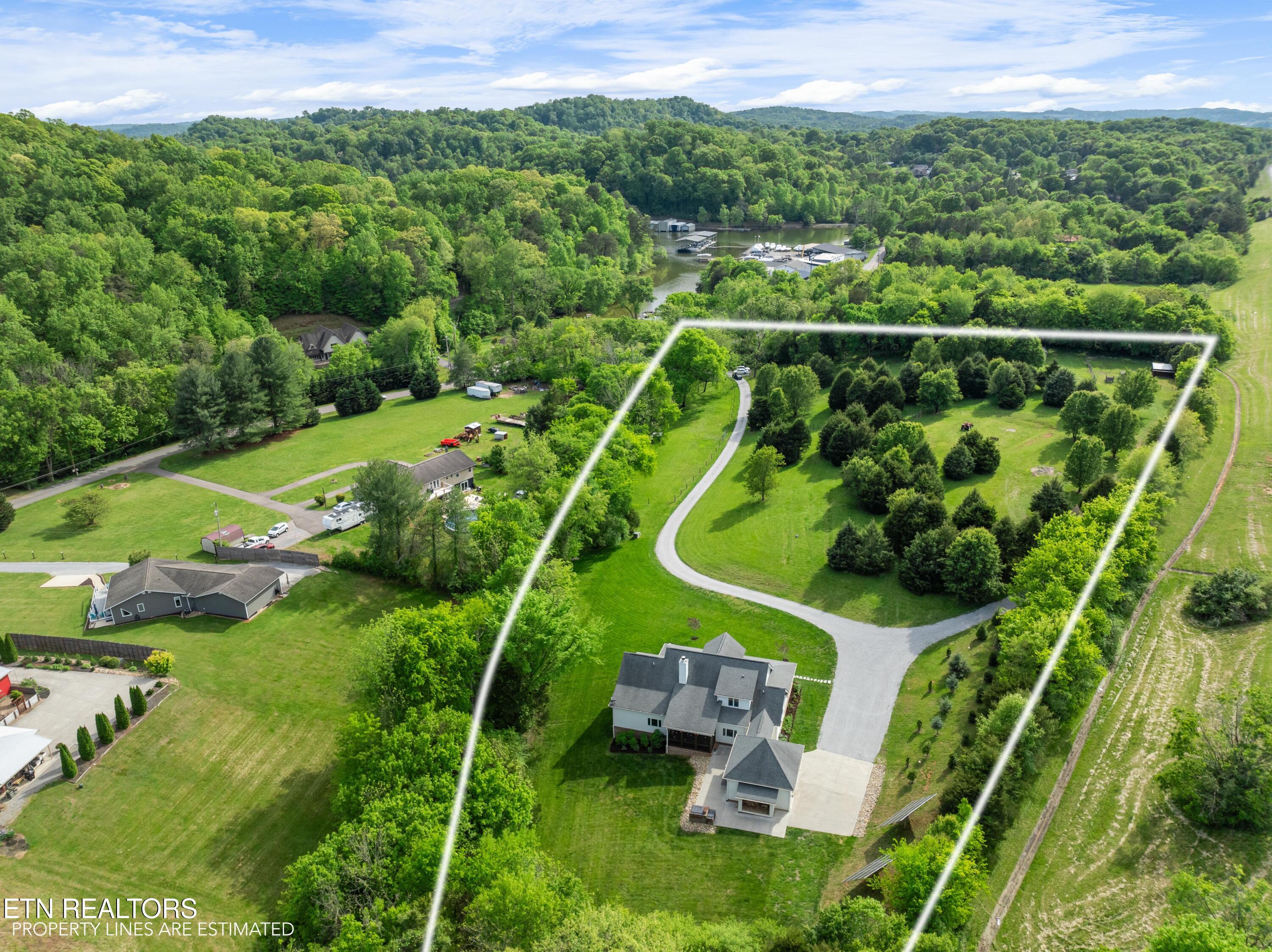 9301, 9303 Tedford Lane Knoxville TN 37922