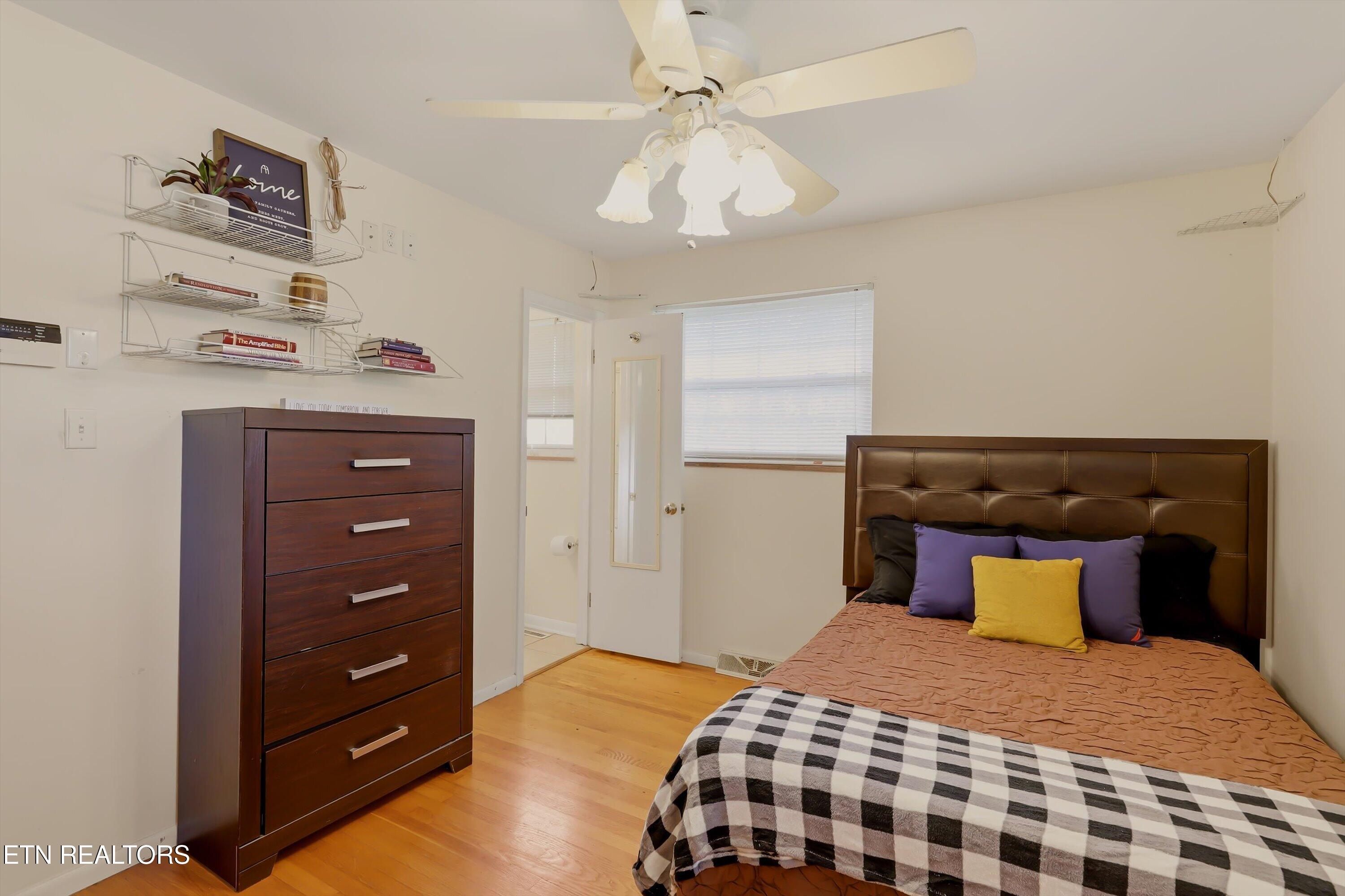 4214 Shangri-la Drive Knoxville TN 37914