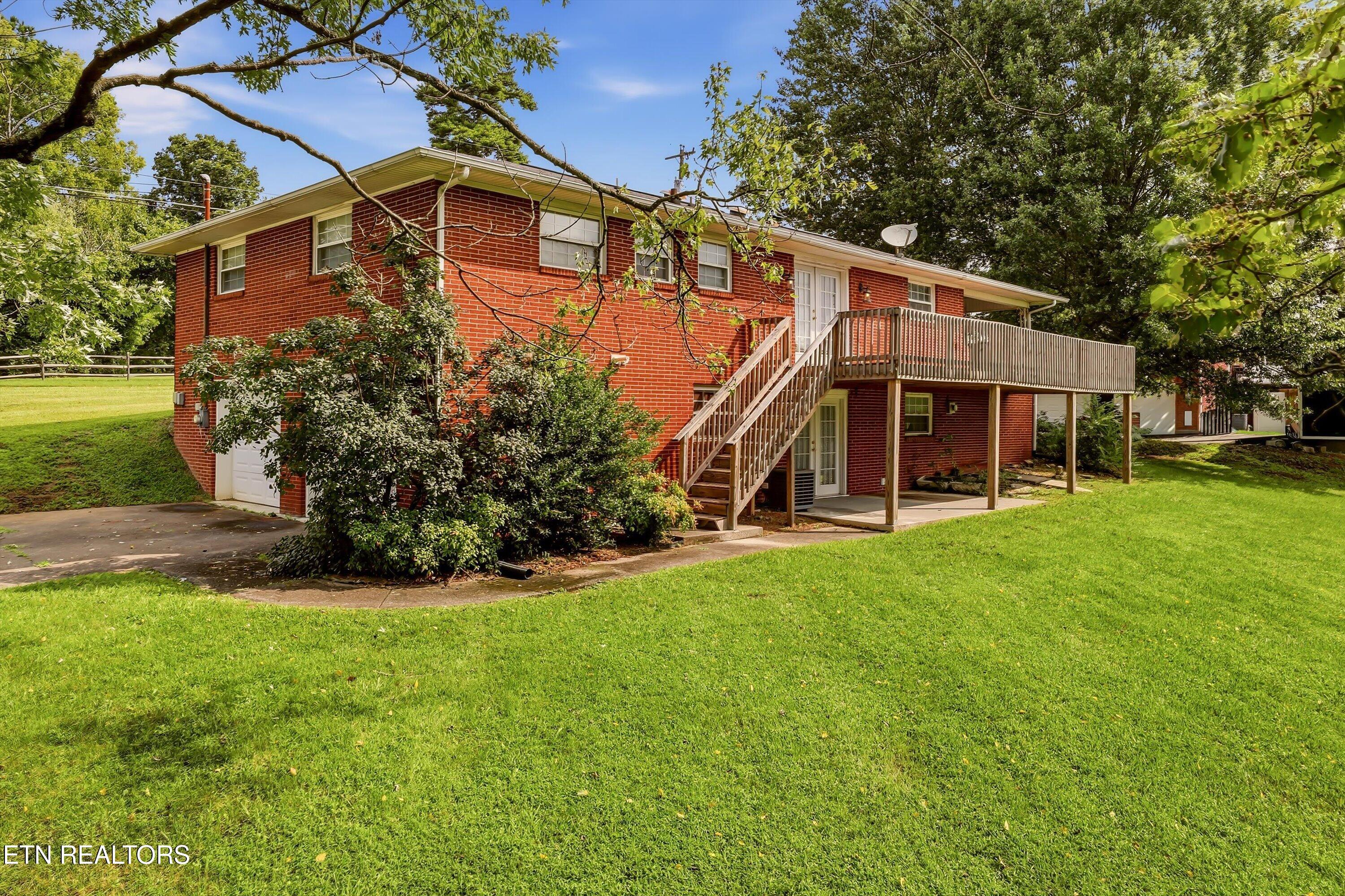 4214 Shangri-la Drive Knoxville TN 37914
