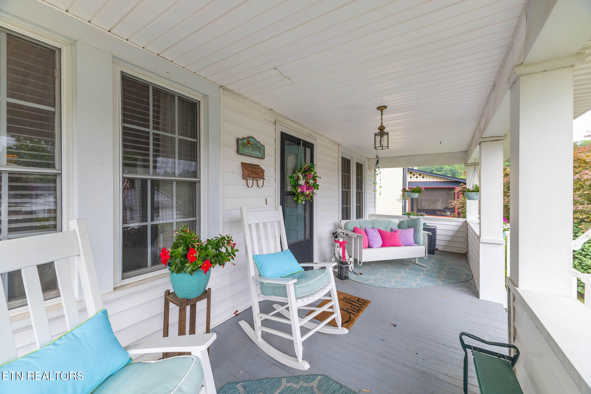 210 Walden Avenue Harriman TN 37748