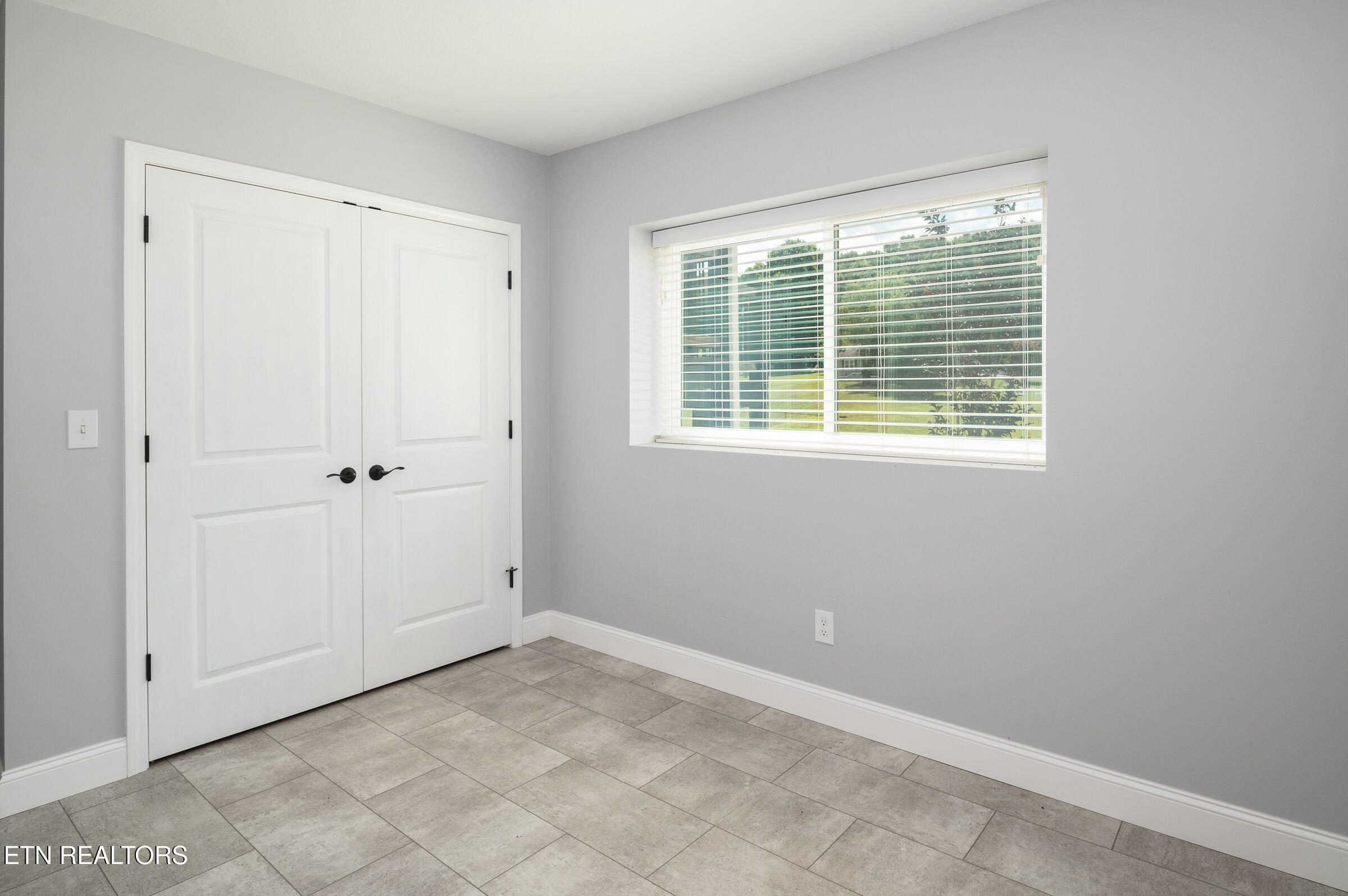7090 Loudon Ridge Road Lenoir City TN 37771