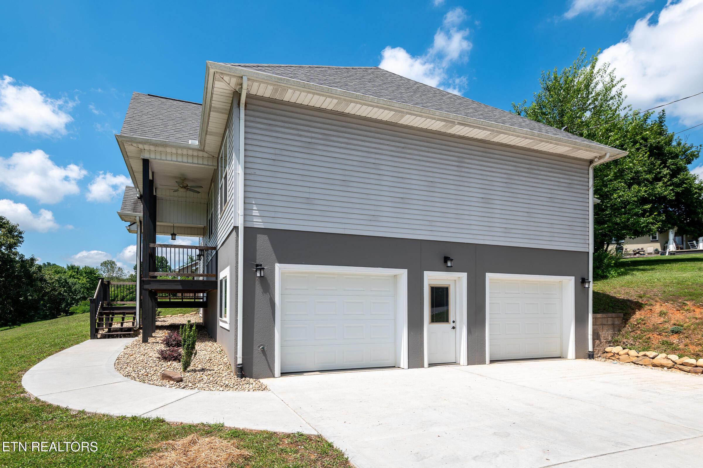 7090 Loudon Ridge Road Lenoir City TN 37771