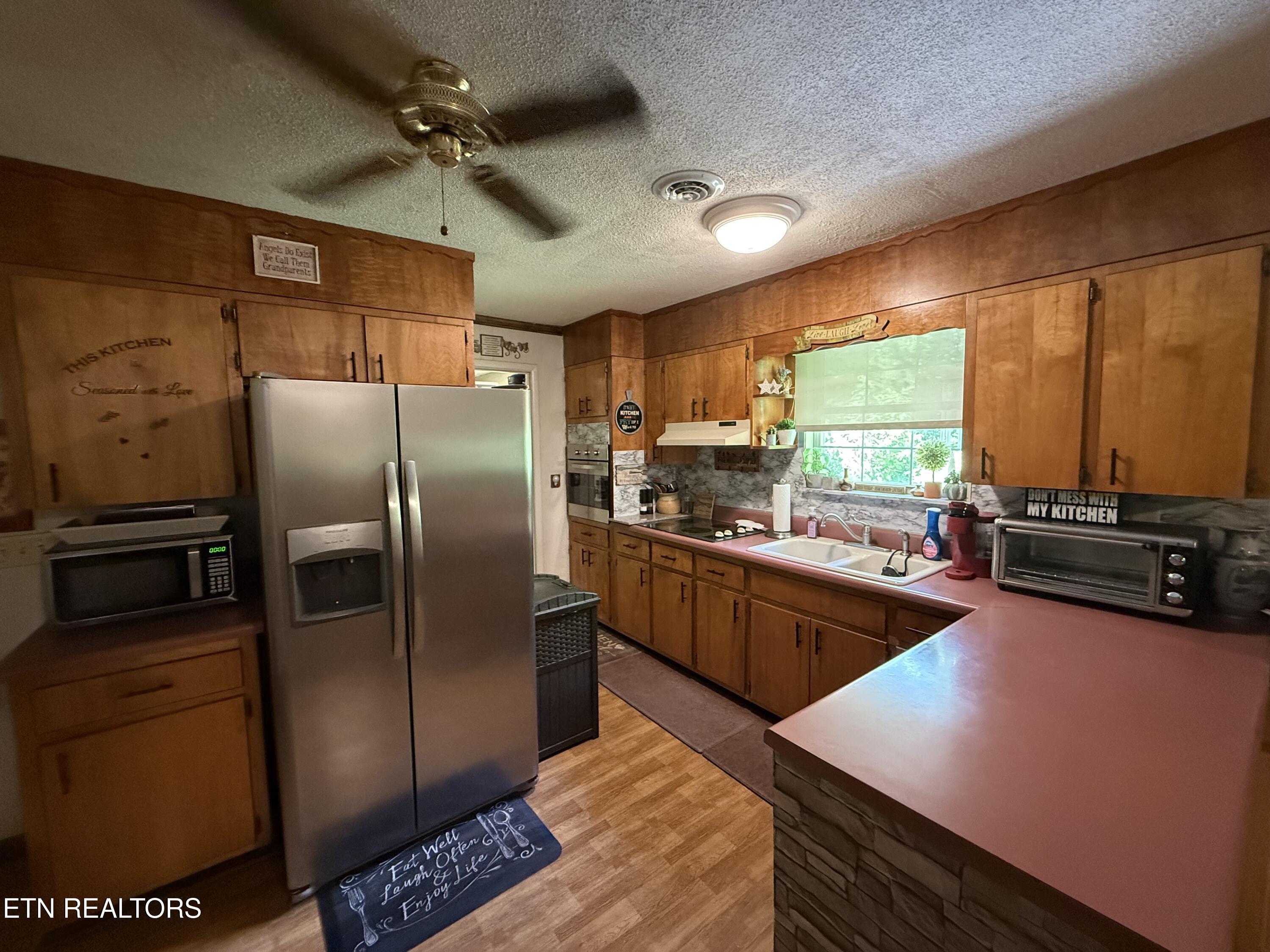 2360 Goldrush Road Pigeon Forge TN 37863