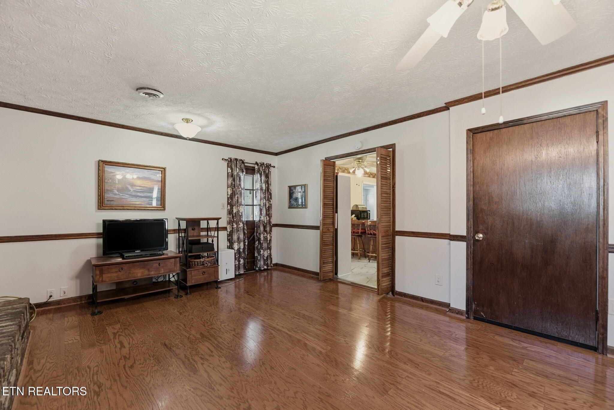 421 Hicks Circle Clinton TN 37716