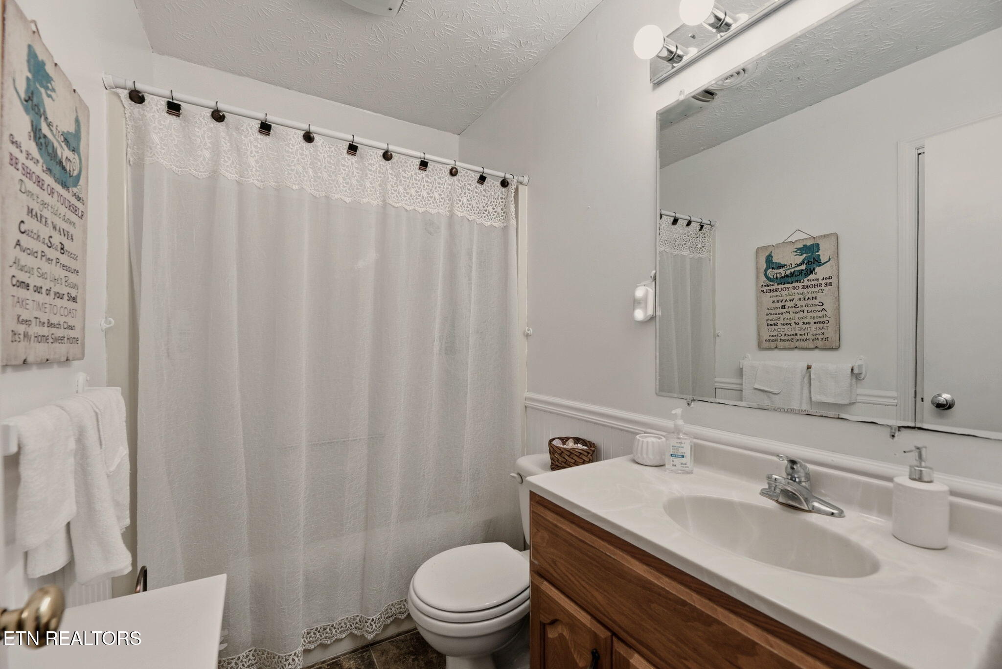 421 Hicks Circle Clinton TN 37716