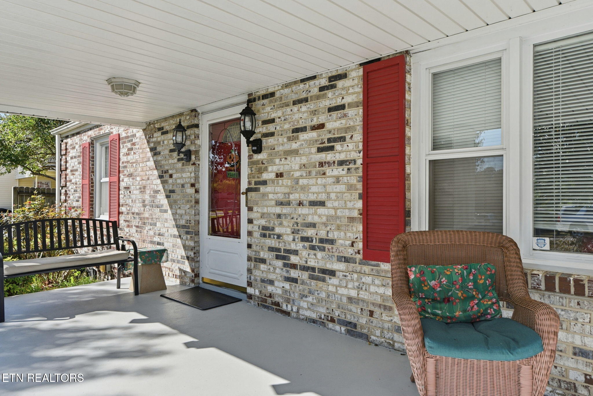 421 Hicks Circle Clinton TN 37716