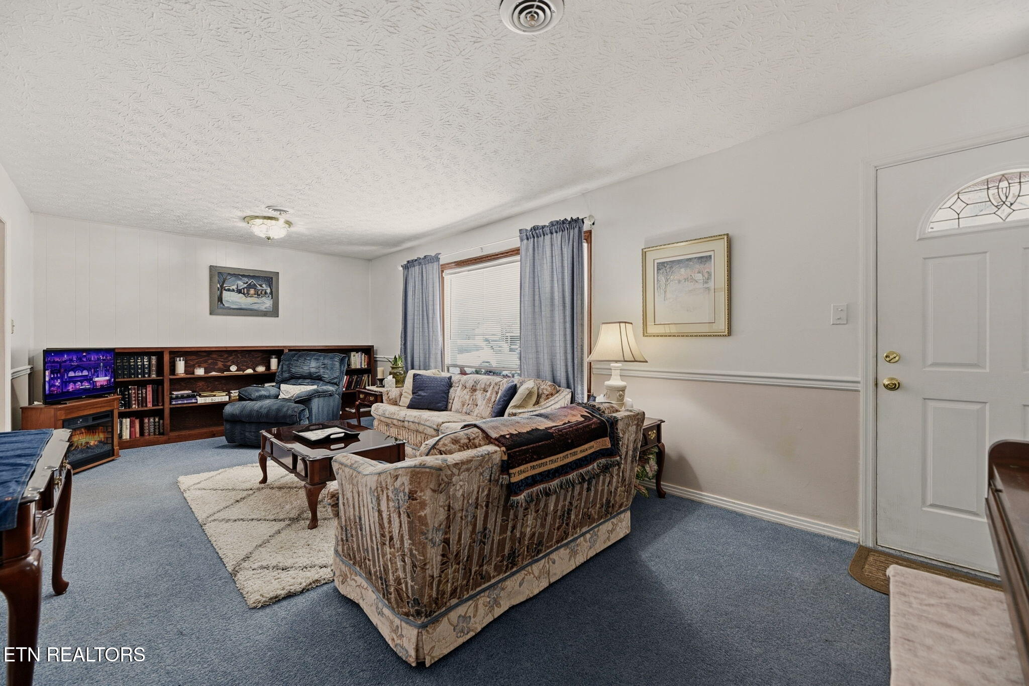 421 Hicks Circle Clinton TN 37716