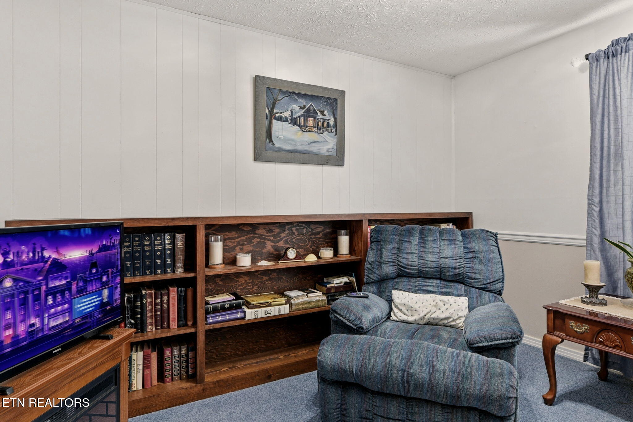 421 Hicks Circle Clinton TN 37716