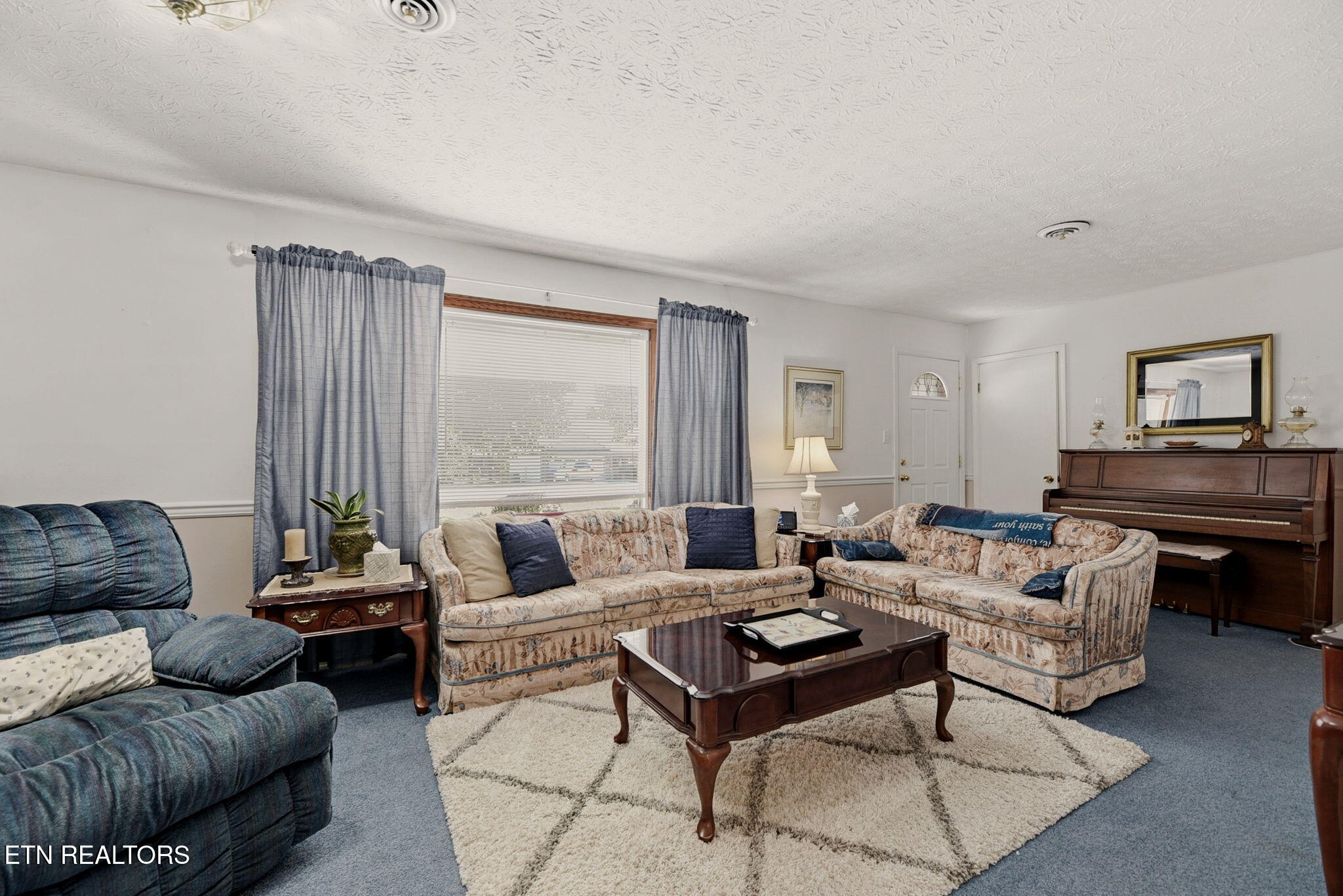 421 Hicks Circle Clinton TN 37716