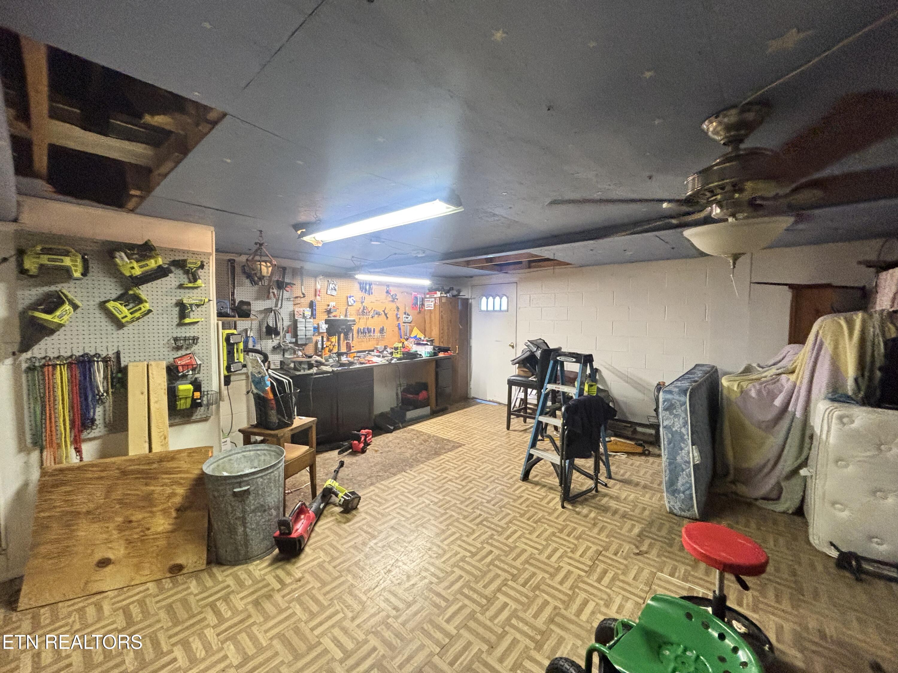 741 Old Highway 70 Harriman TN 37748
