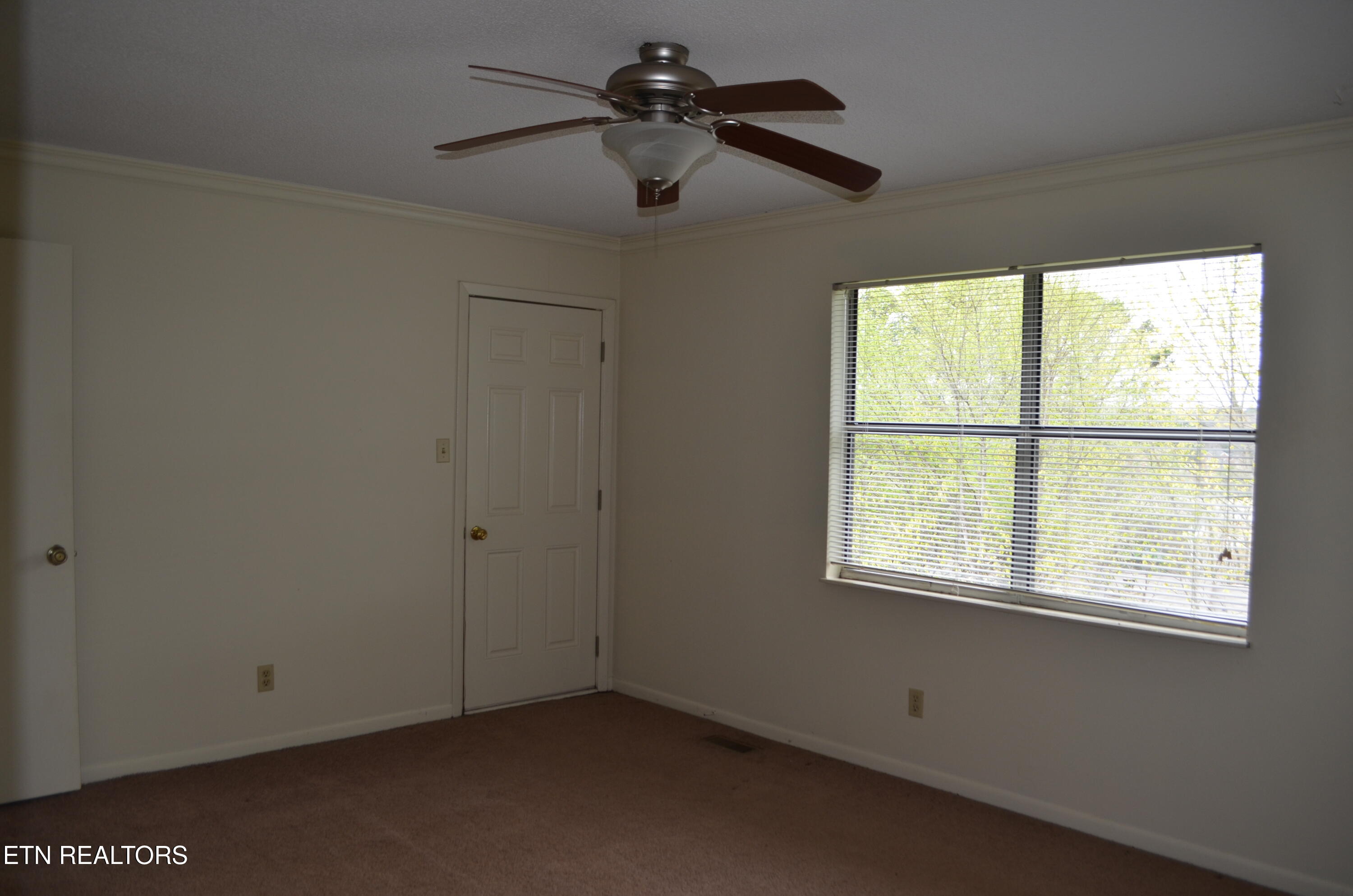 8709 Olde Colony Trail Knoxville TN 37923