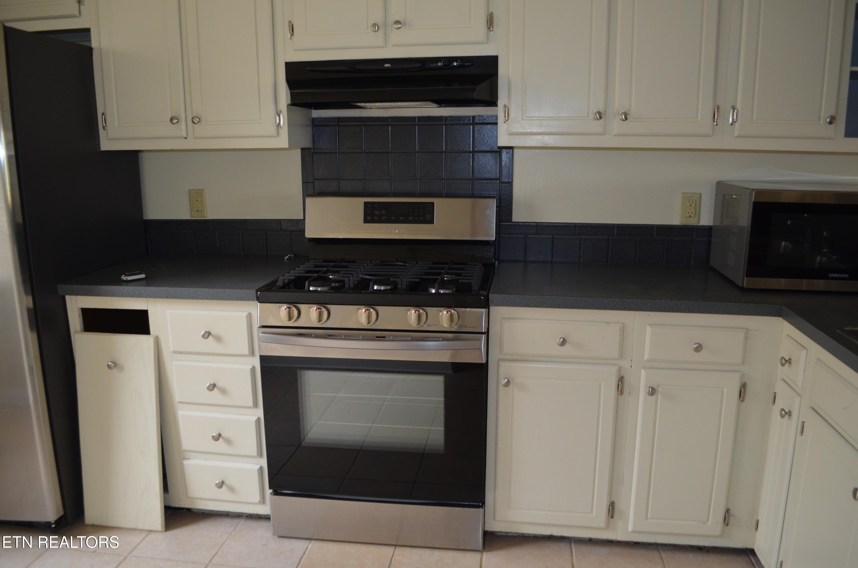 8709 Olde Colony Trail Knoxville TN 37923