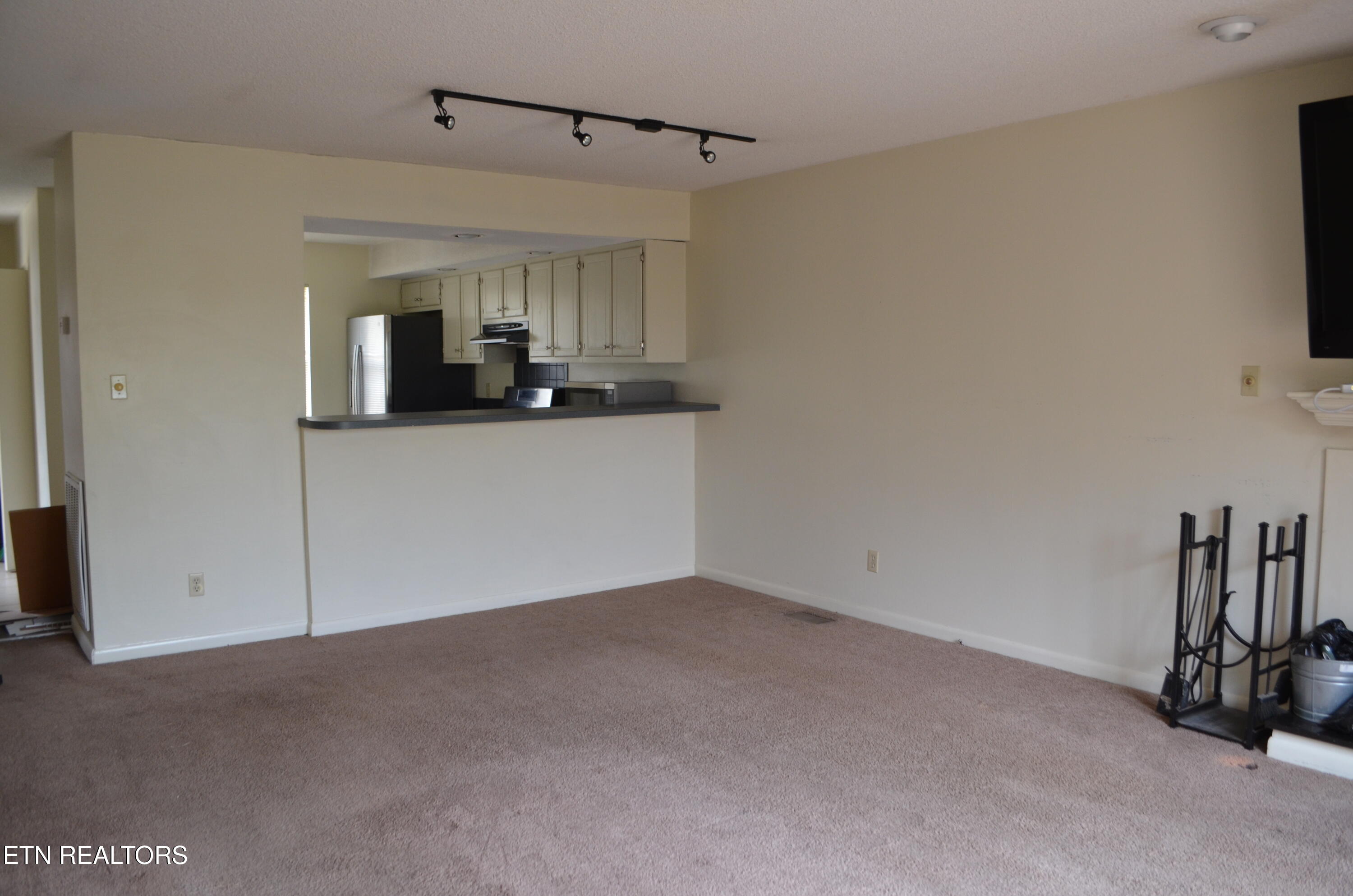 8709 Olde Colony Trail Knoxville TN 37923