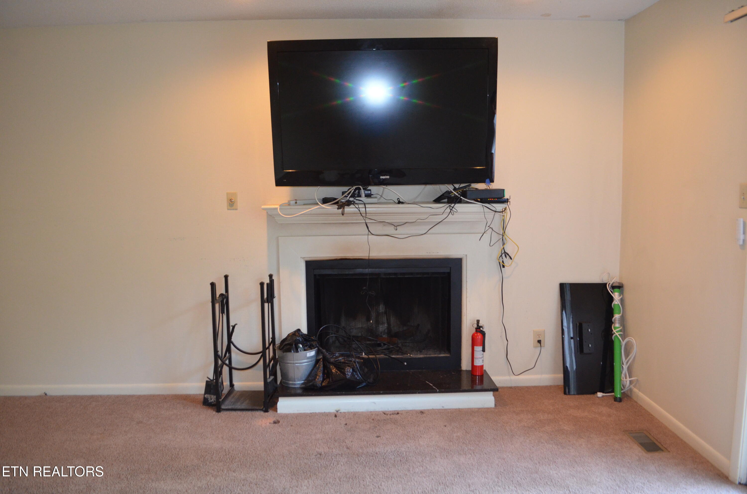 8709 Olde Colony Trail Knoxville TN 37923