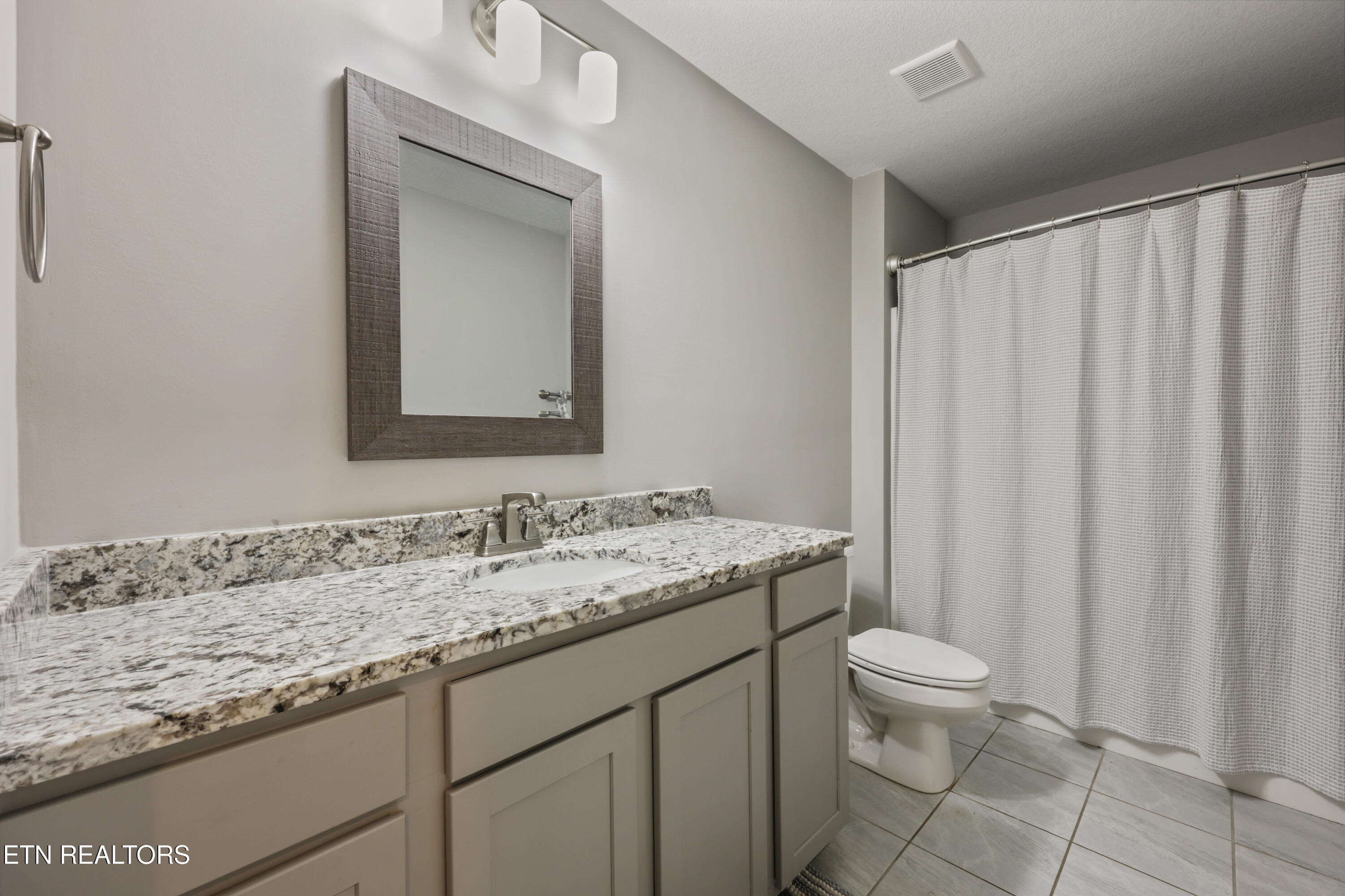4875 Masters Drive Maryville TN 37801