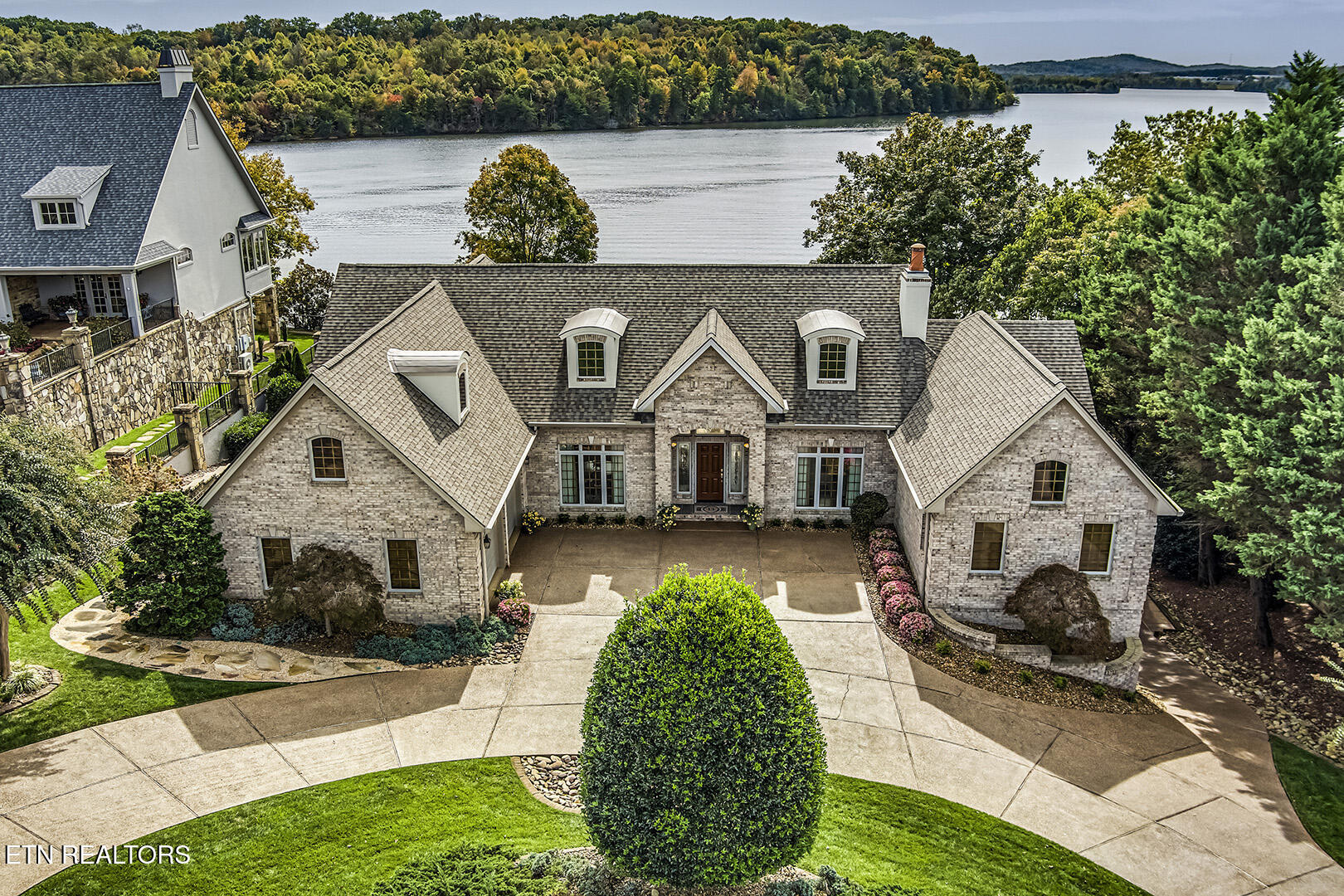 135 Big Water Drive Vonore TN 37885