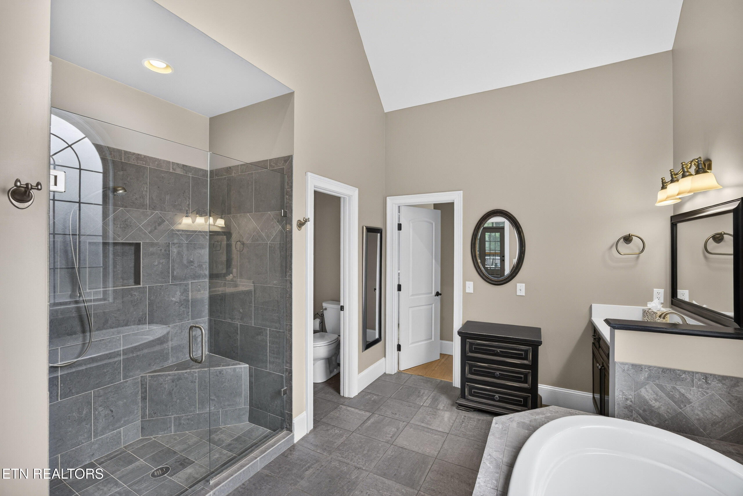 329 New Heritage Drive Cookeville TN 38506