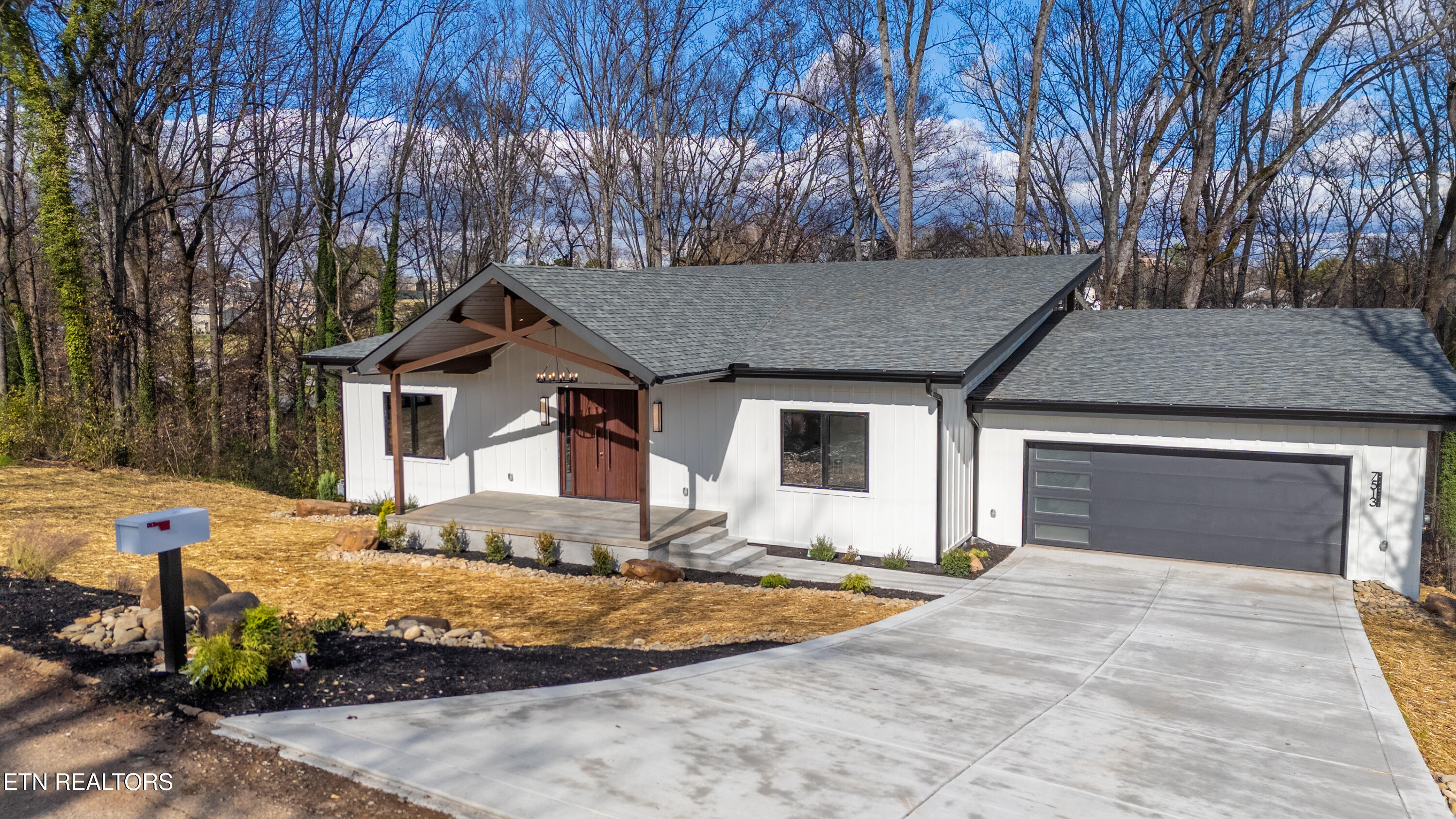 7513 Twining Drive Knoxville TN 37919