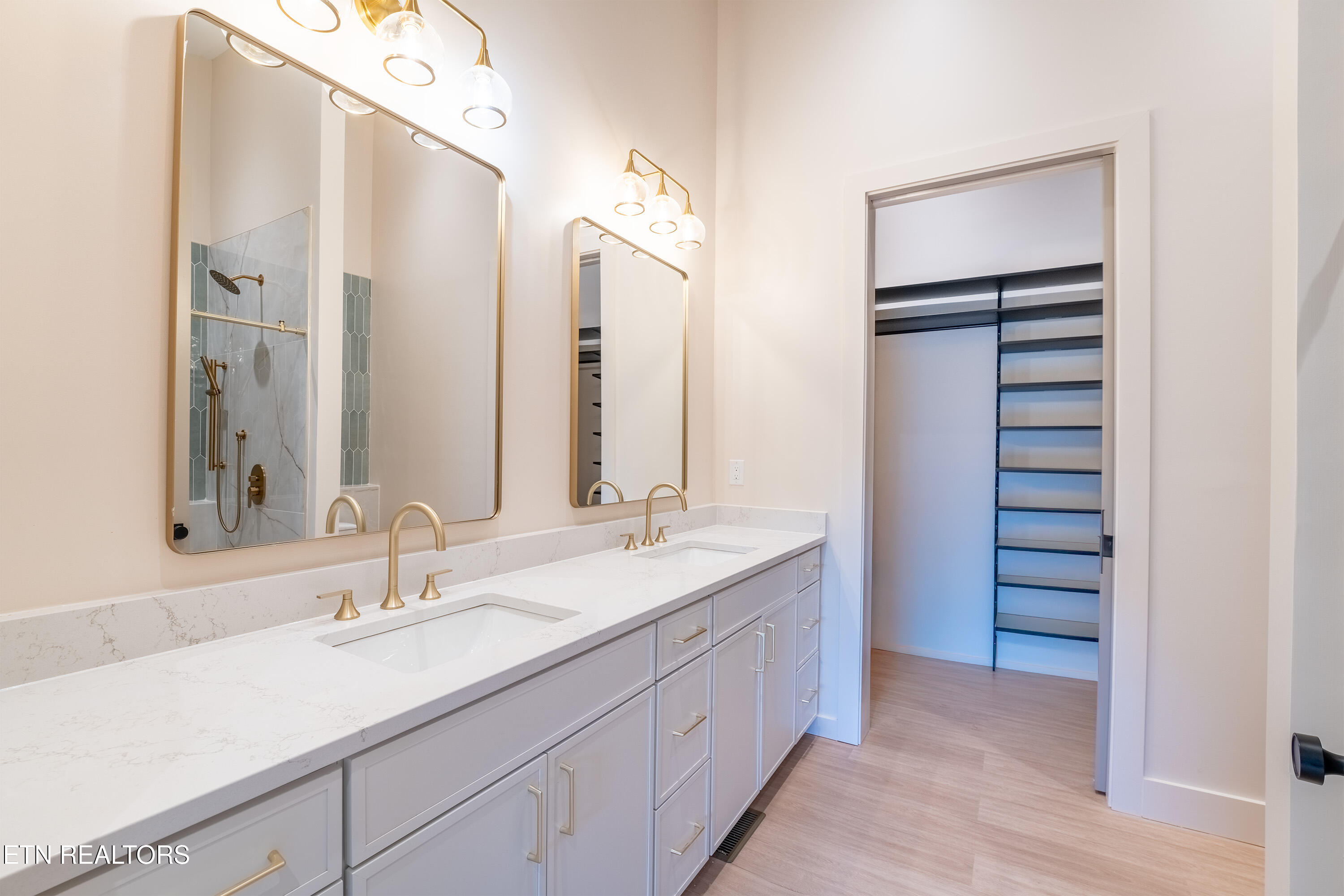 7513 Twining Drive Knoxville TN 37919