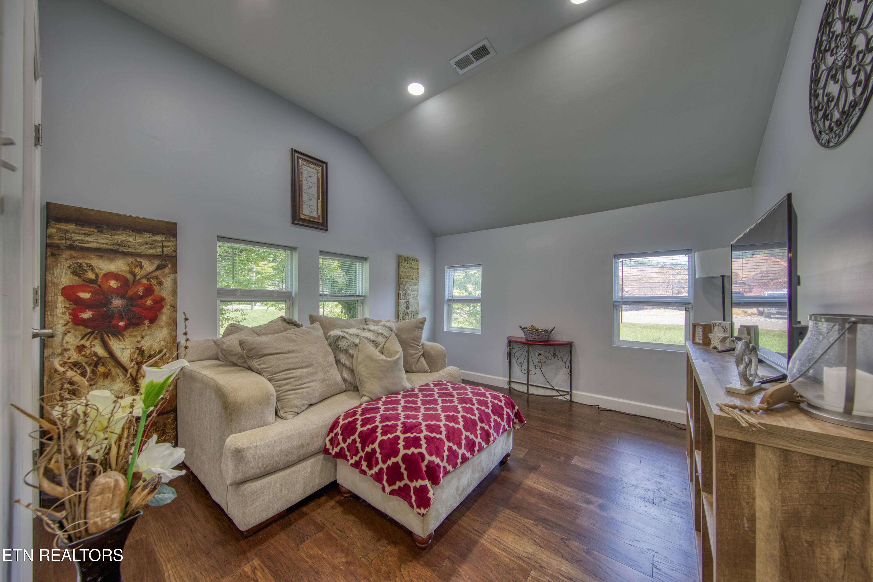 7804 Sevierville Pike Knoxville TN 37920