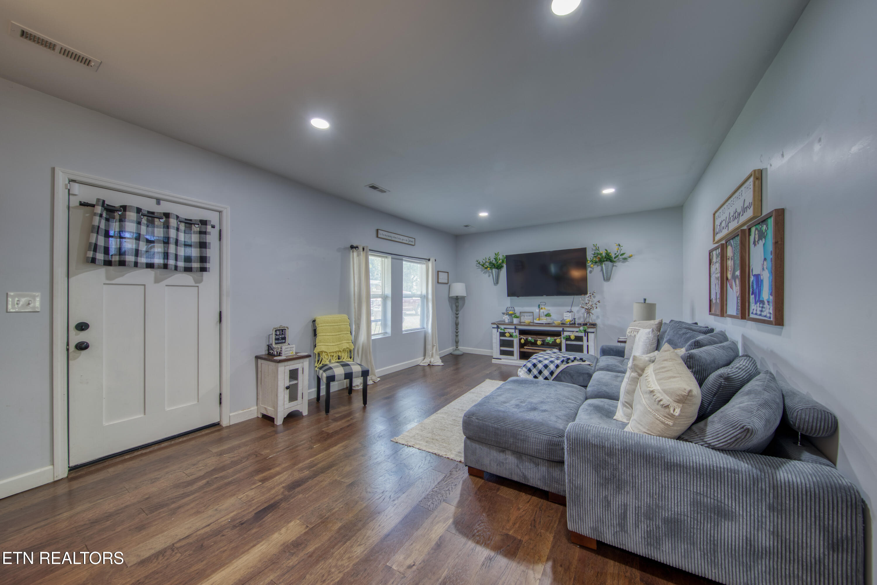 7804 Sevierville Pike Knoxville TN 37920