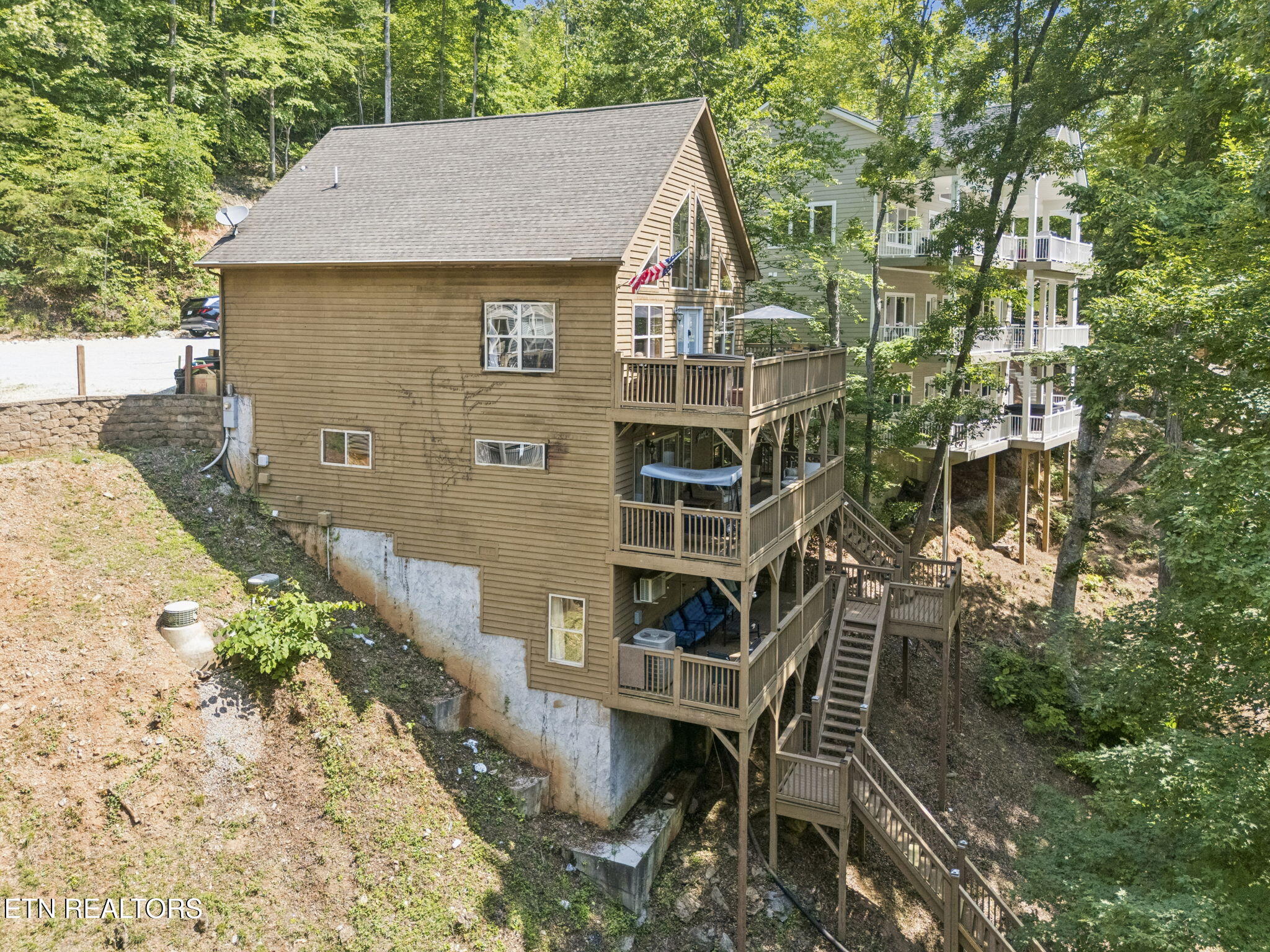 129 Bridgeview Lane Lafollette TN 37766
