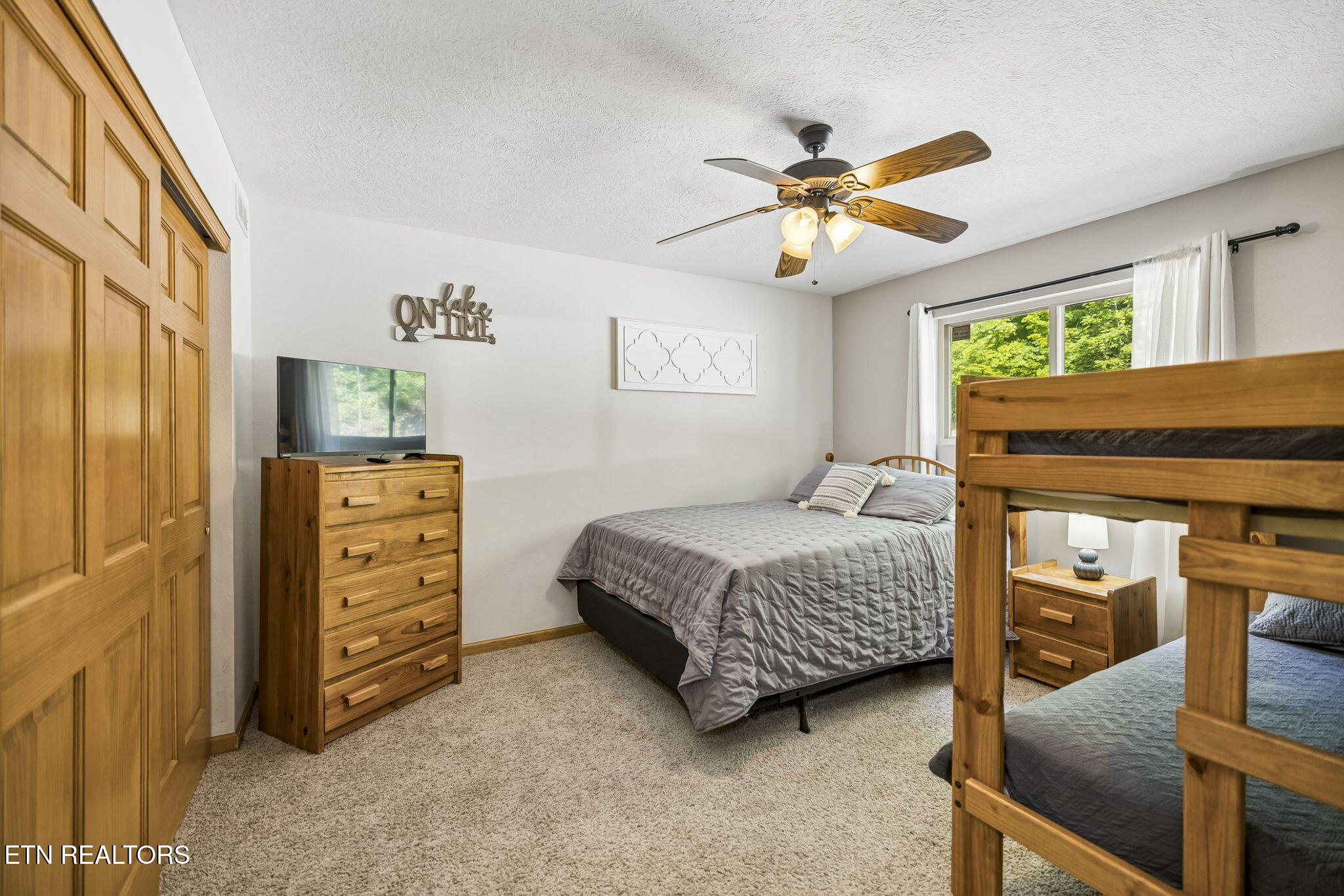 129 Bridgeview Lane Lafollette TN 37766