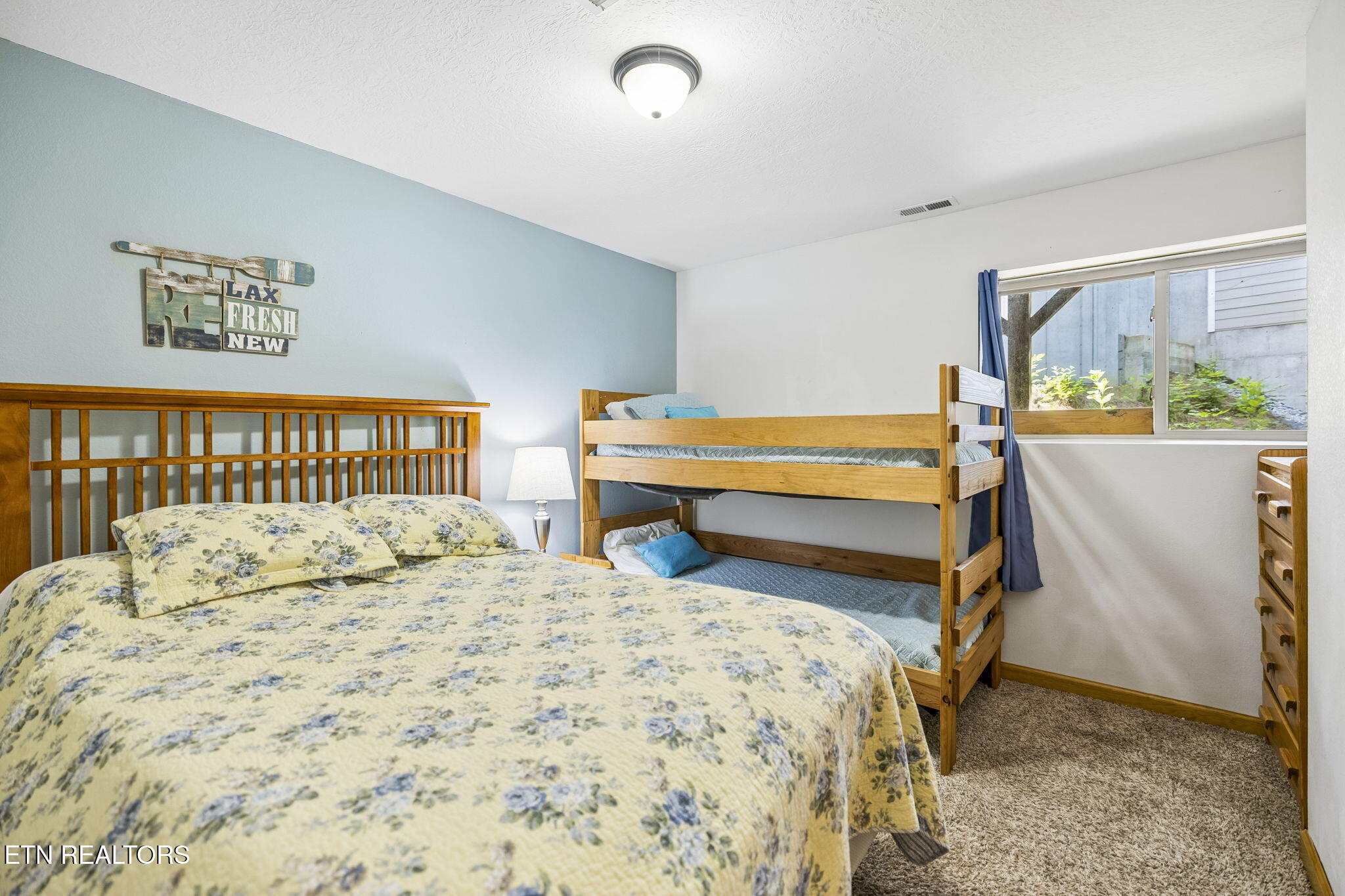 129 Bridgeview Lane Lafollette TN 37766