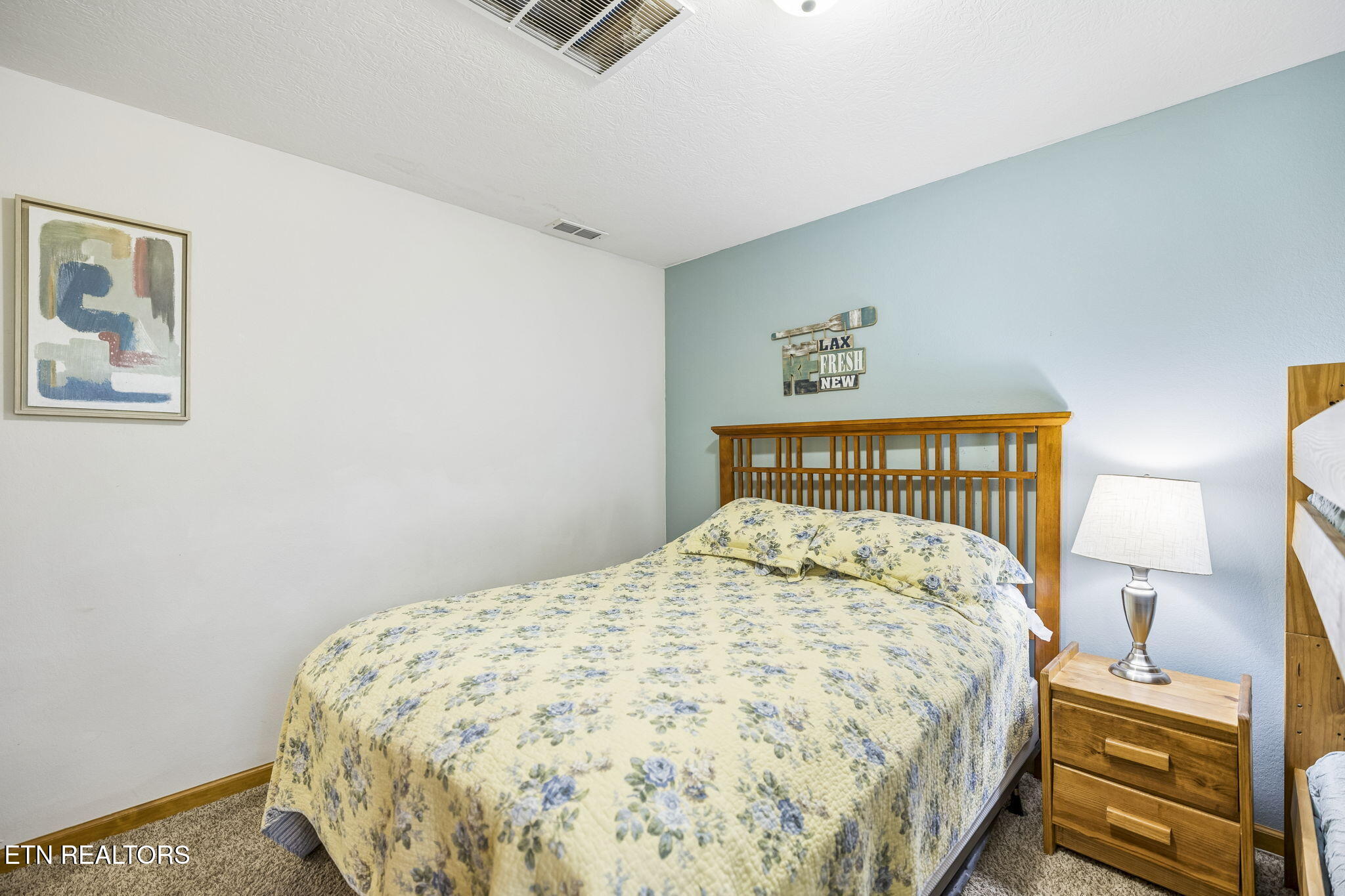 129 Bridgeview Lane Lafollette TN 37766