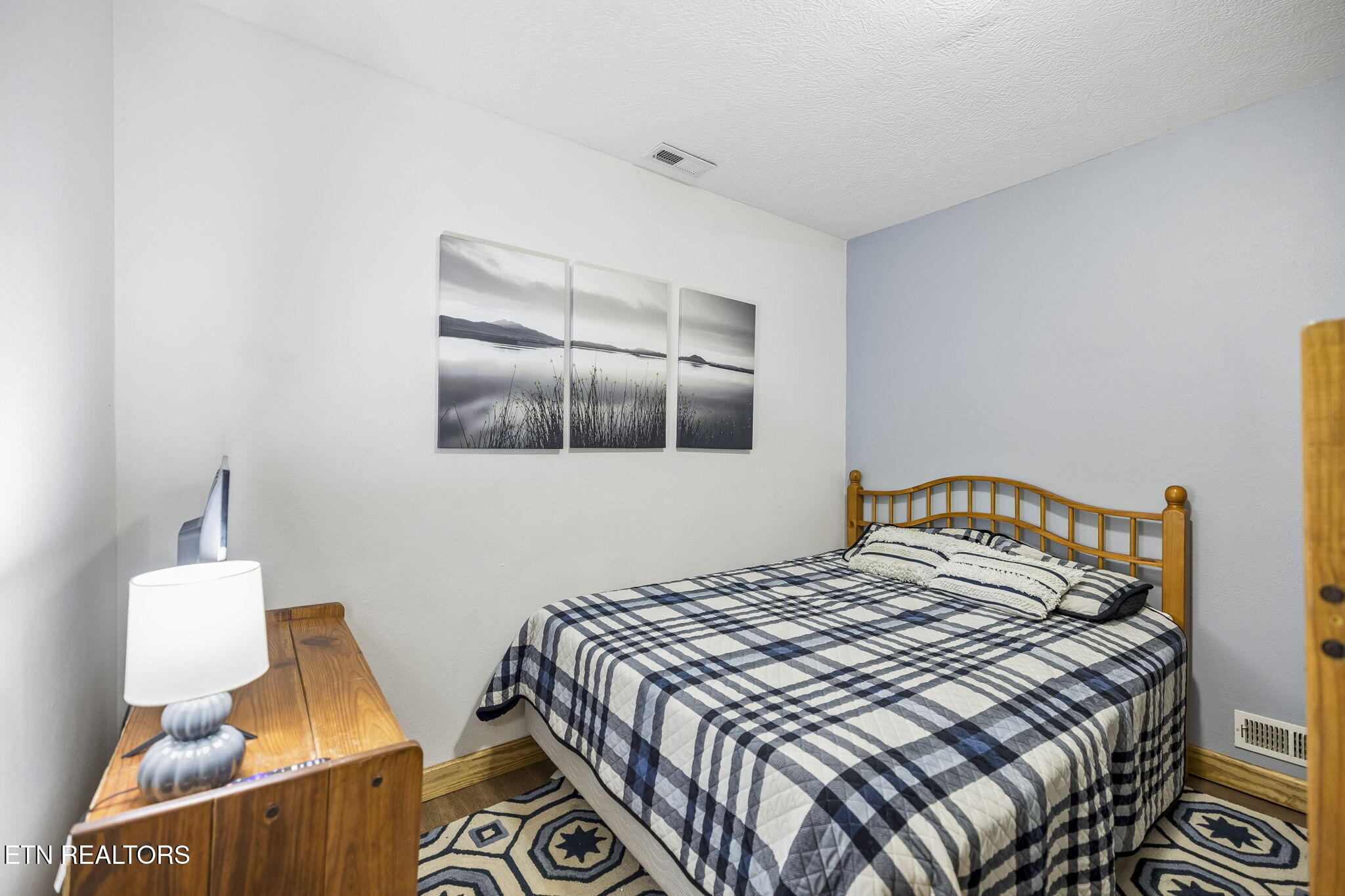 129 Bridgeview Lane Lafollette TN 37766