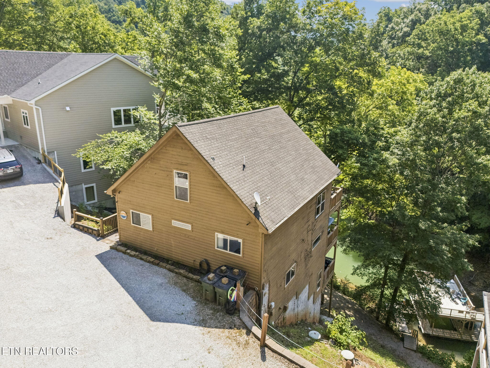129 Bridgeview Lane Lafollette TN 37766