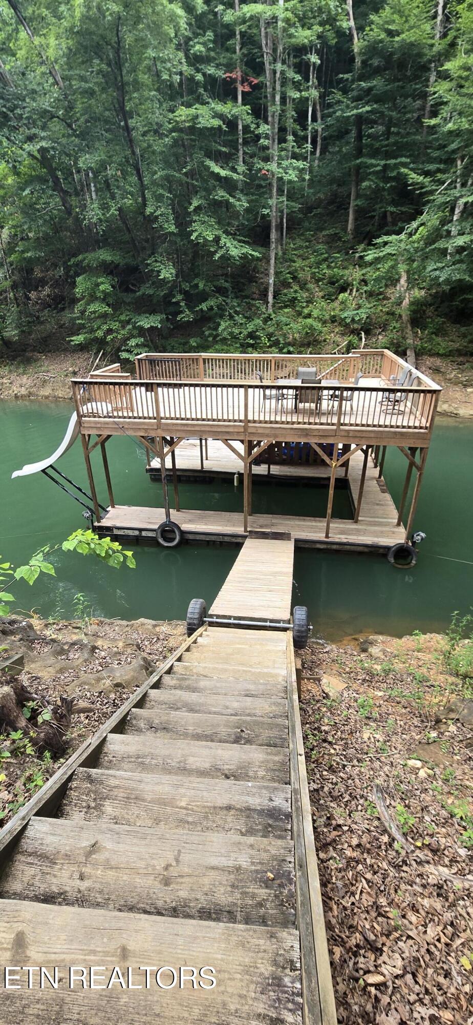 129 Bridgeview Lane Lafollette TN 37766