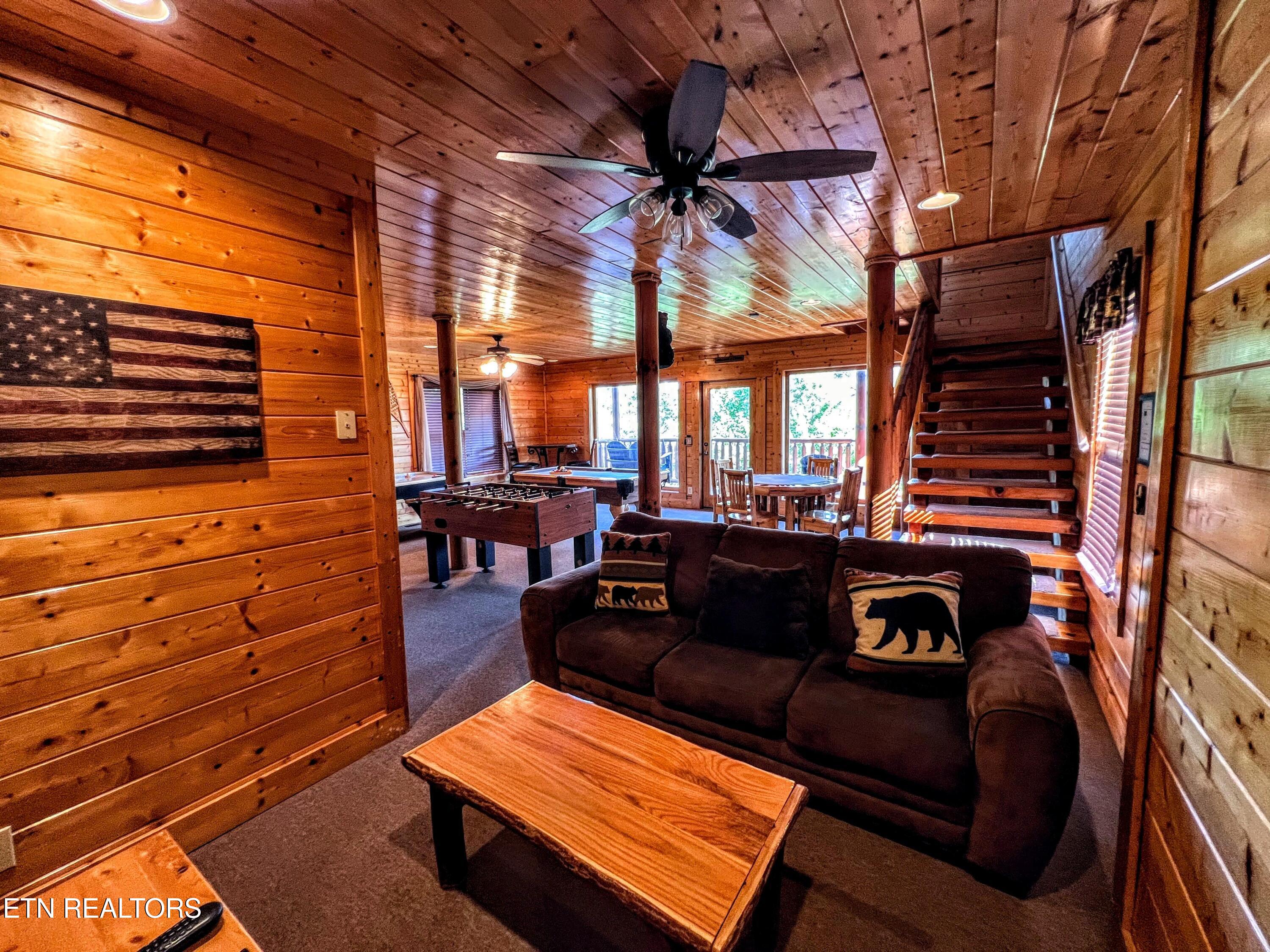 2866 White Oak Ridge Lane Sevierville TN 37862