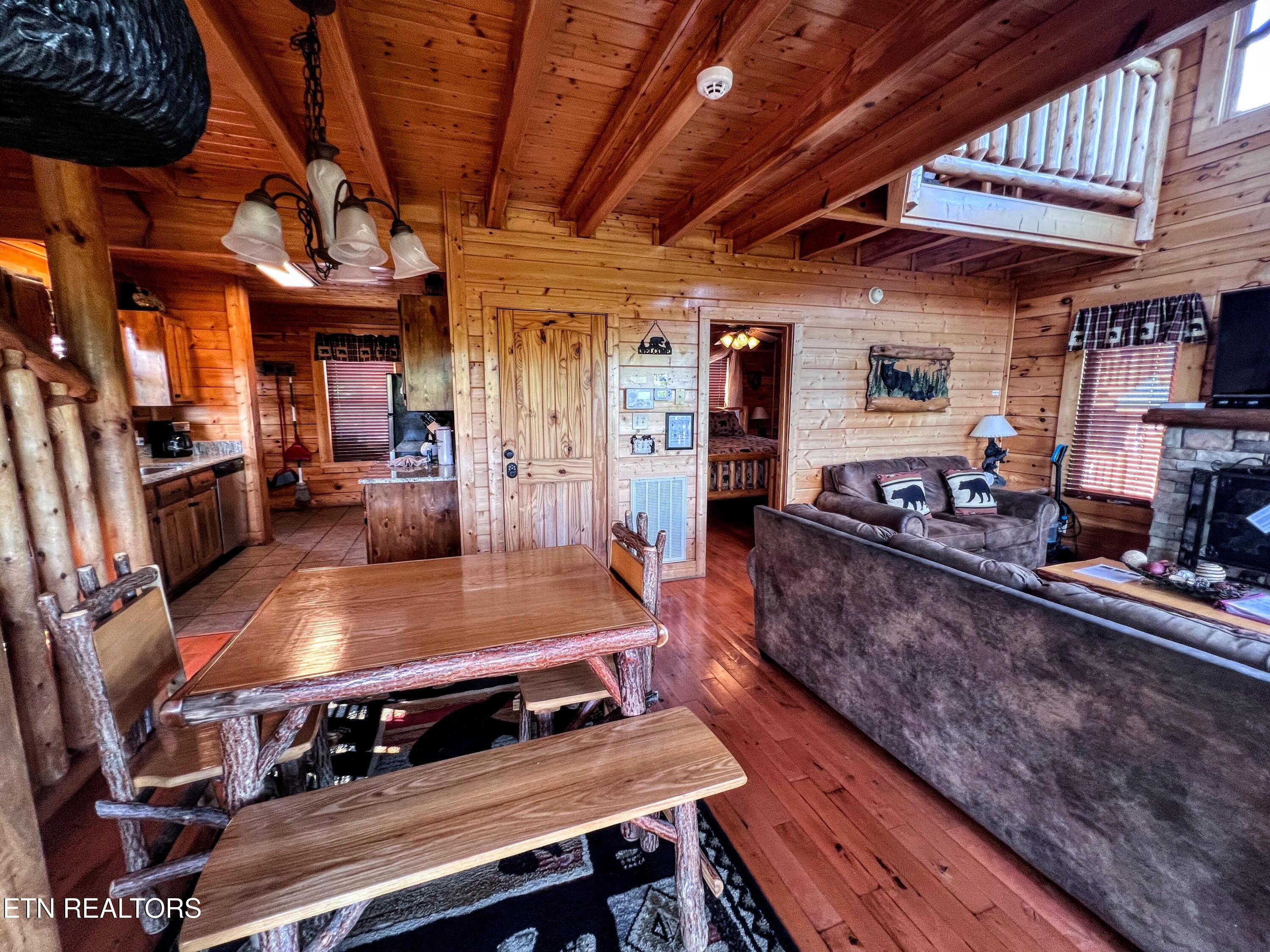 2866 White Oak Ridge Lane Sevierville TN 37862