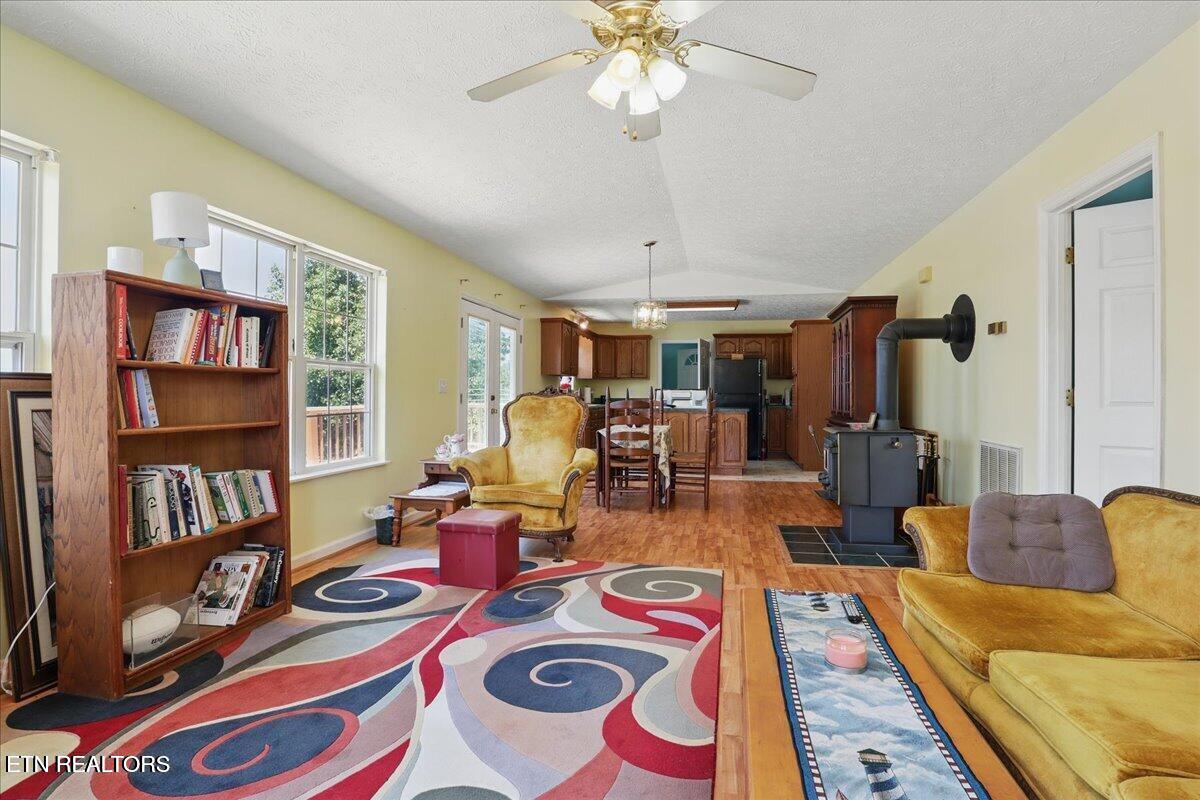 1381 Lake Front Drive Dandridge TN 37725
