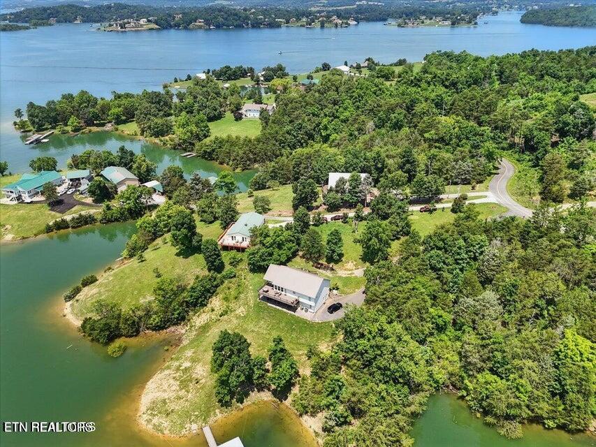 1381 Lake Front Drive Dandridge TN 37725