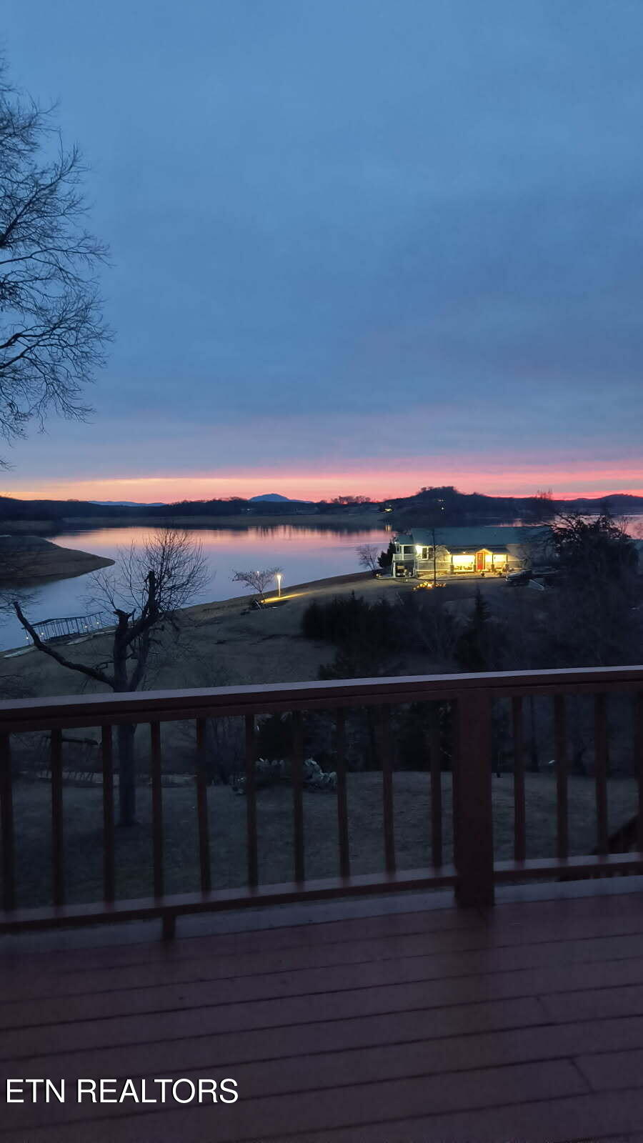 1381 Lake Front Drive Dandridge TN 37725