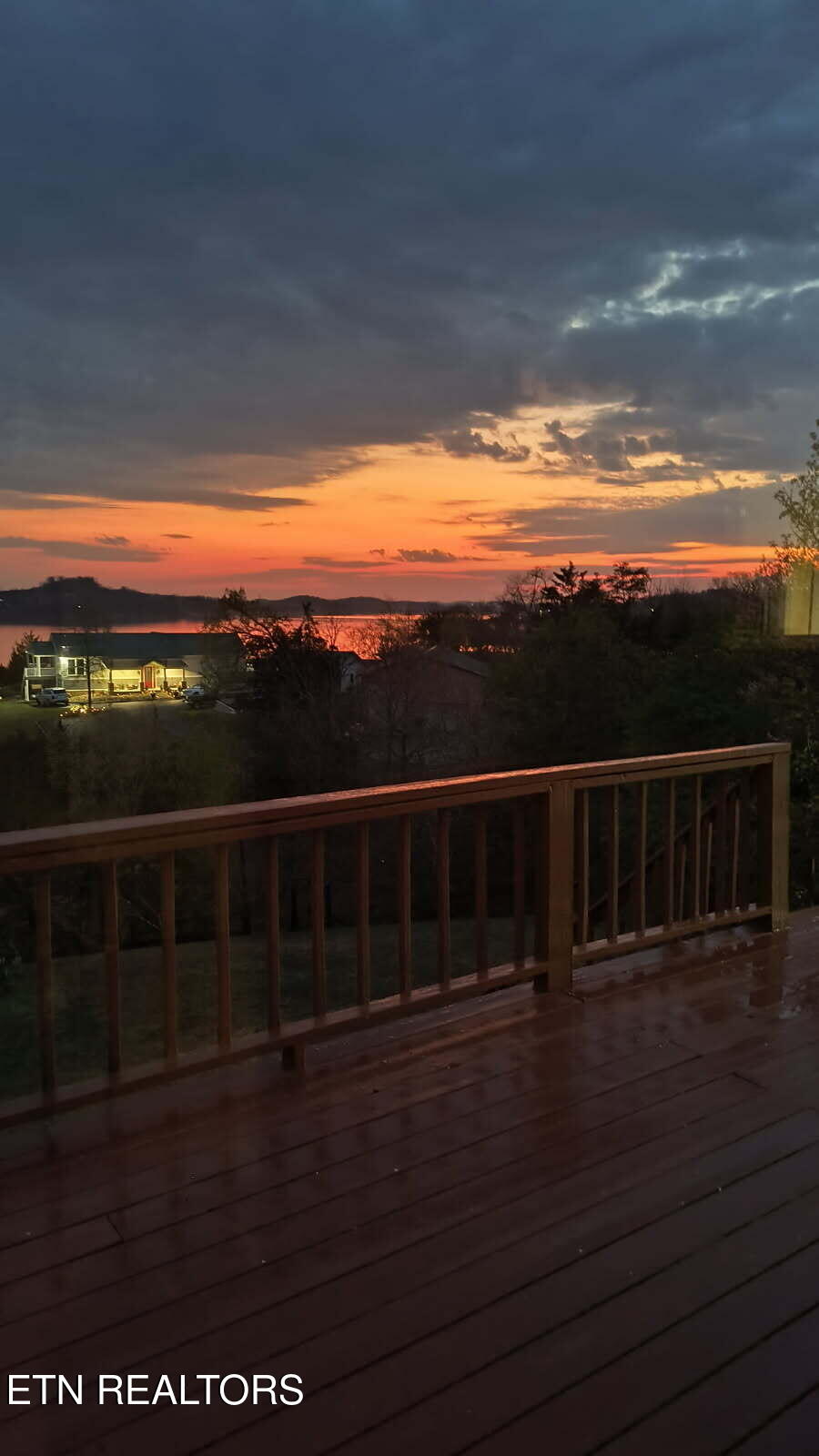 1381 Lake Front Drive Dandridge TN 37725