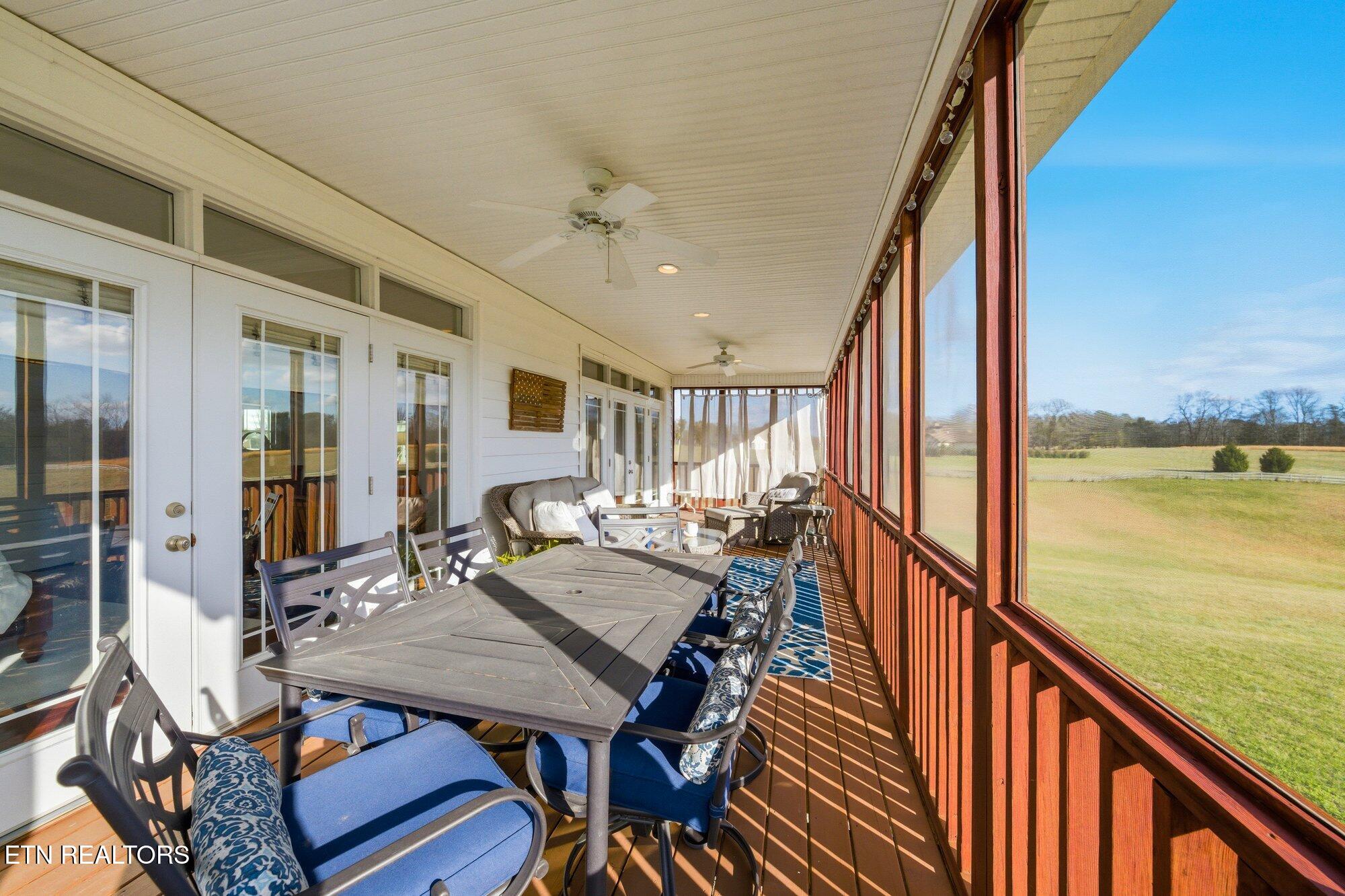 7425 Mountain Glory Way Corryton TN 37721
