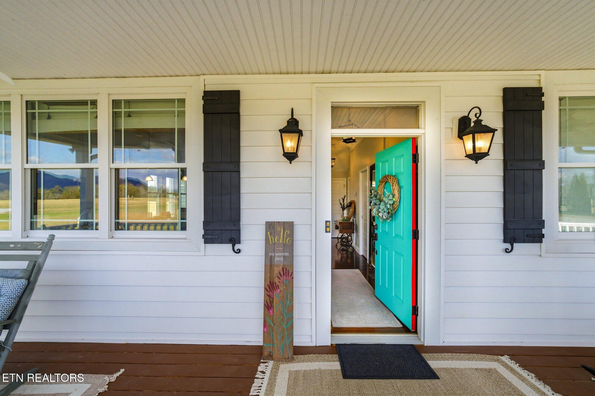 7425 Mountain Glory Way Corryton TN 37721