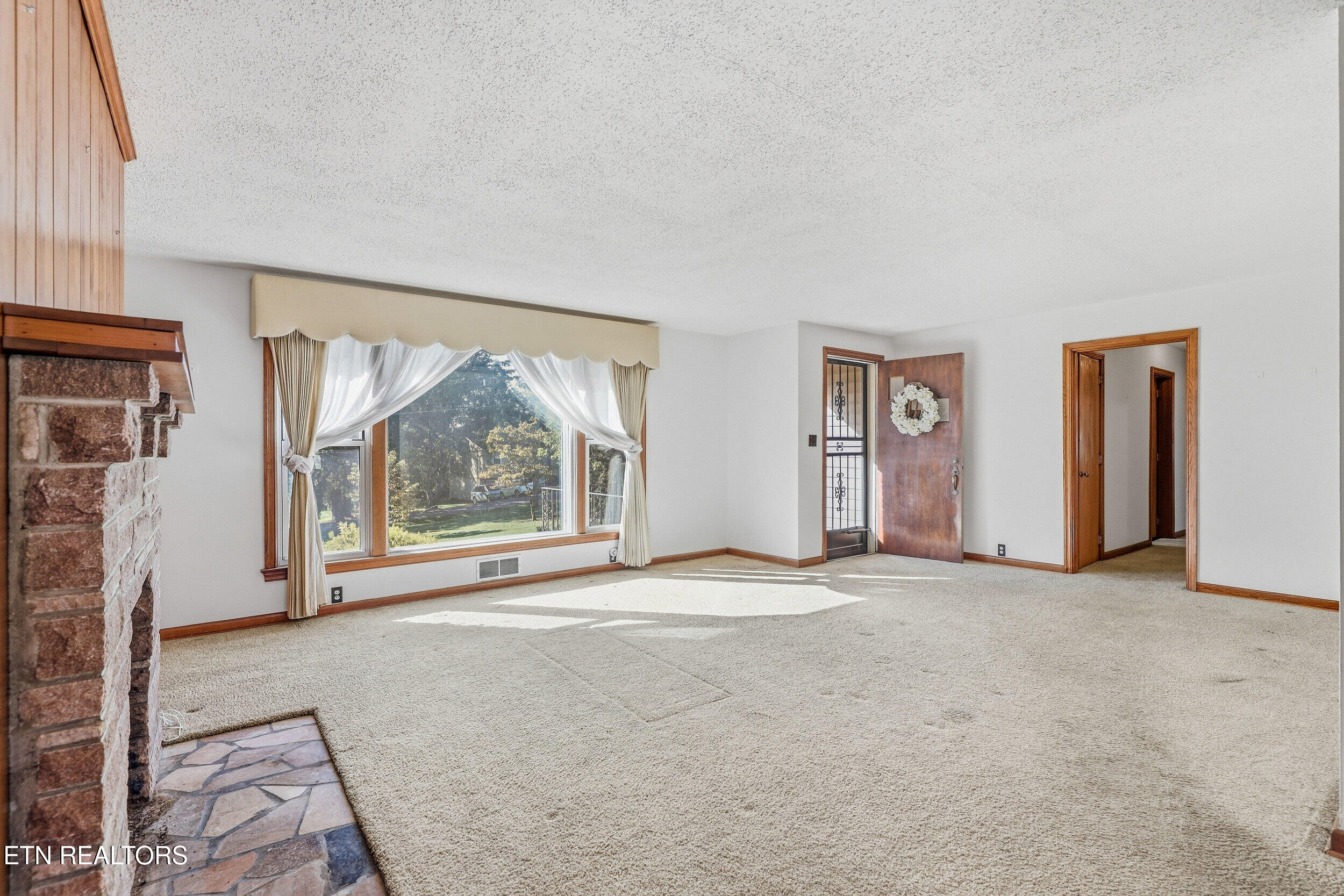 3817 Riverview Drive Knoxville TN 37914