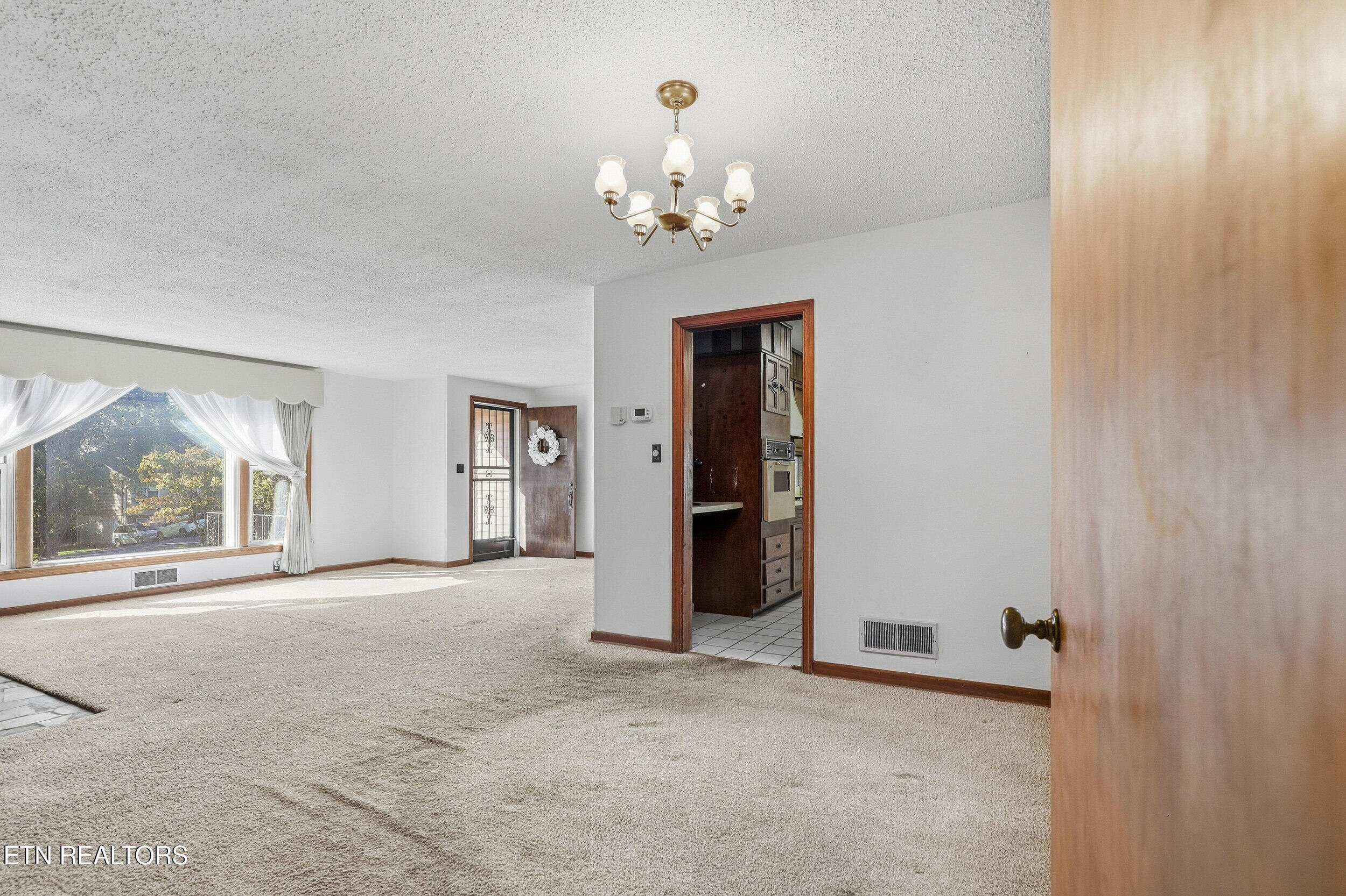 3817 Riverview Drive Knoxville TN 37914