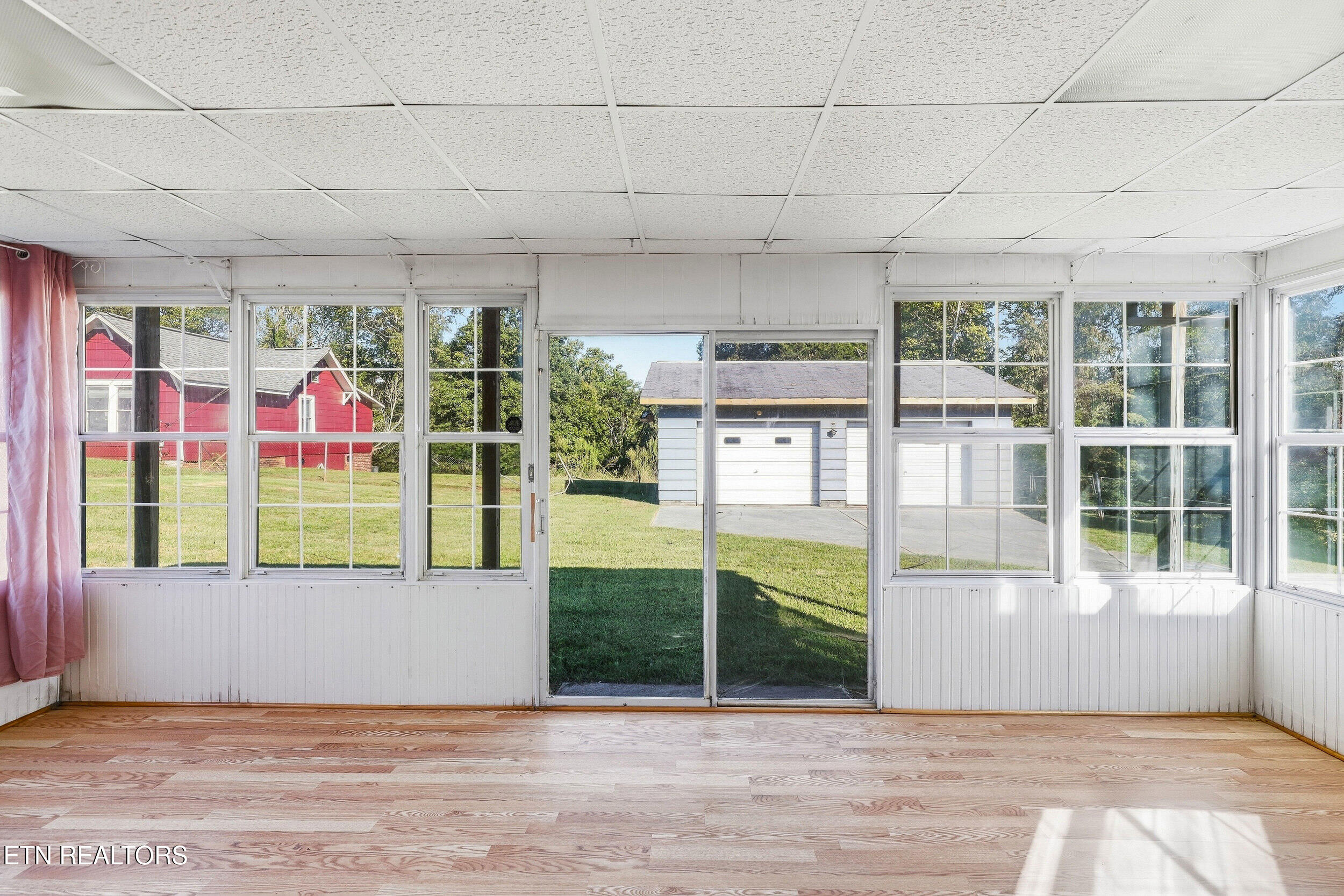 3817 Riverview Drive Knoxville TN 37914