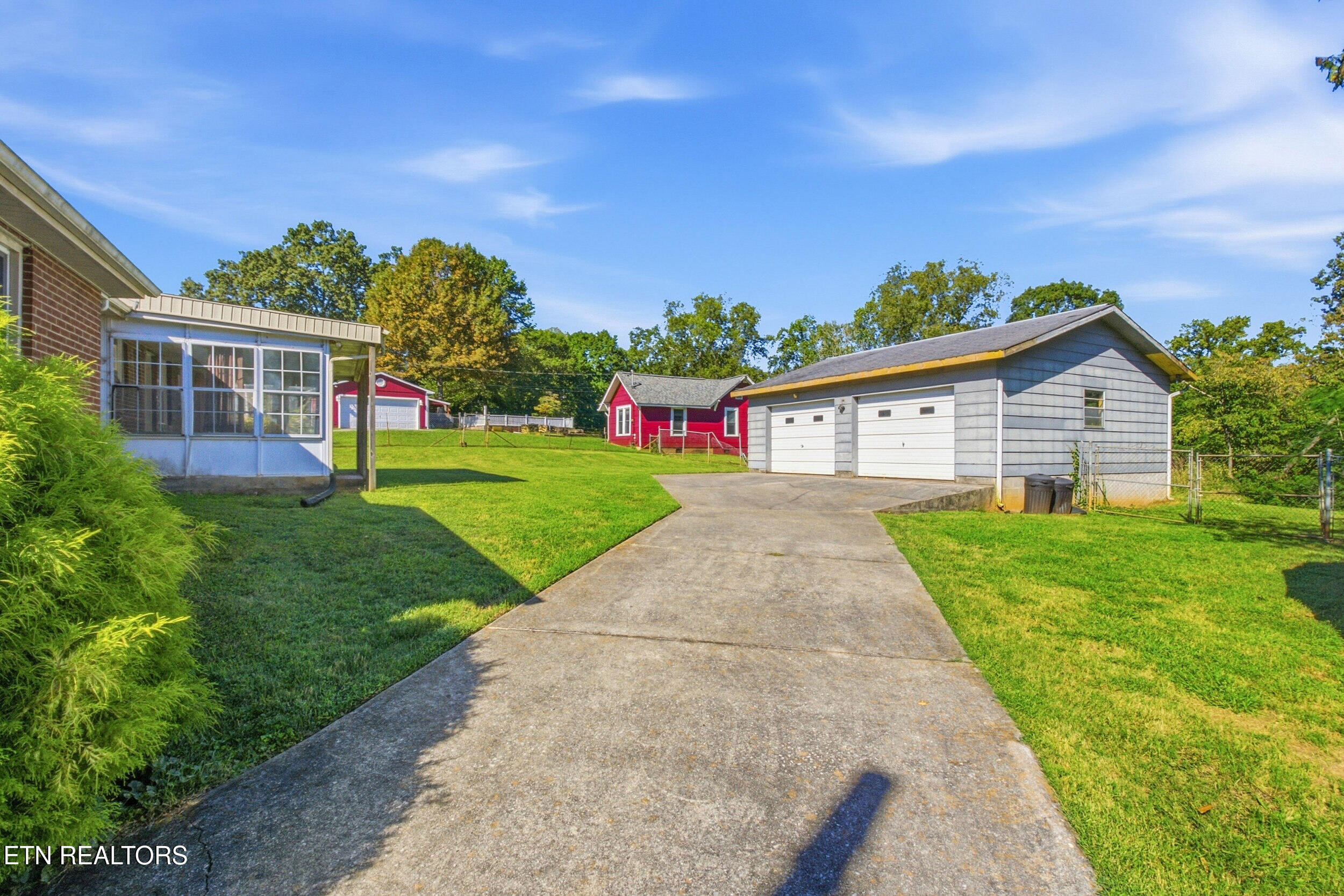 3817 Riverview Drive Knoxville TN 37914
