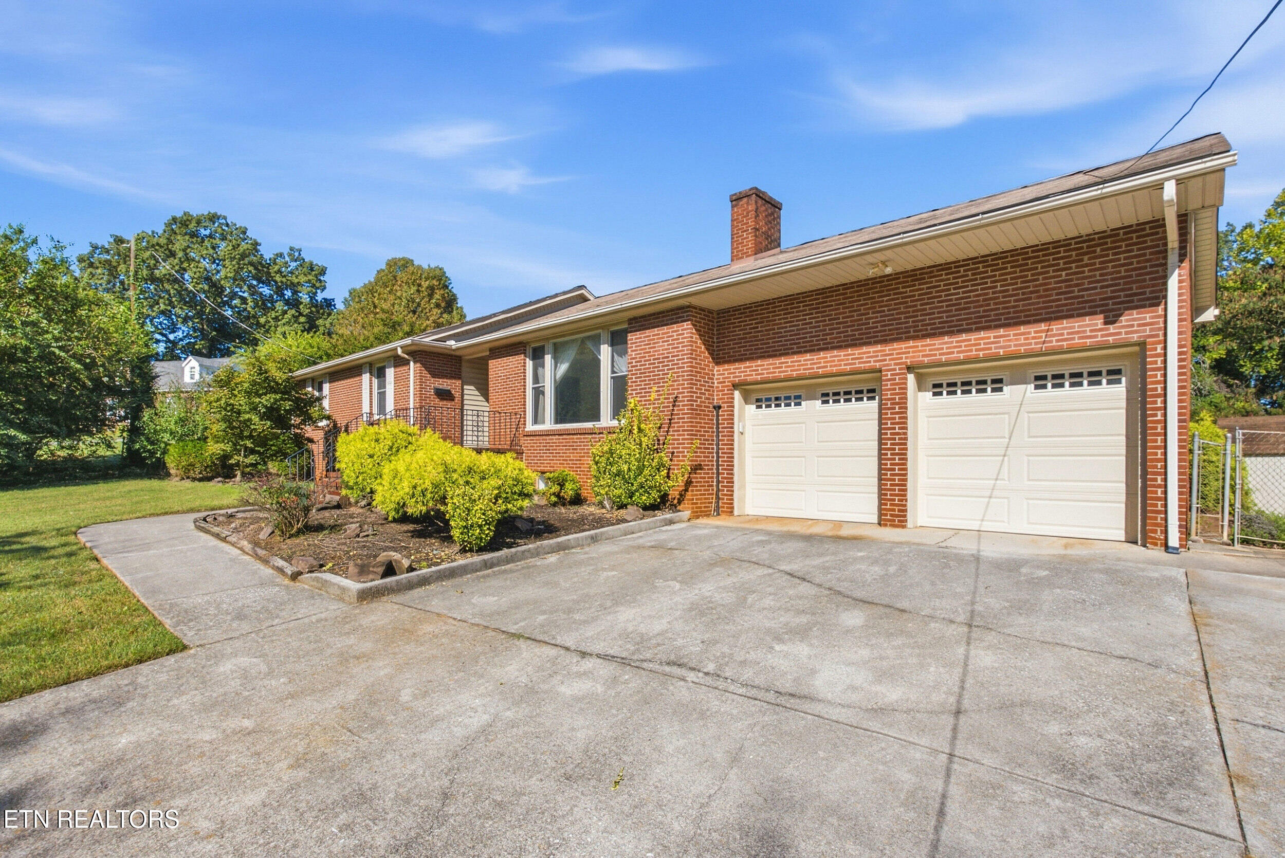 3817 Riverview Drive Knoxville TN 37914