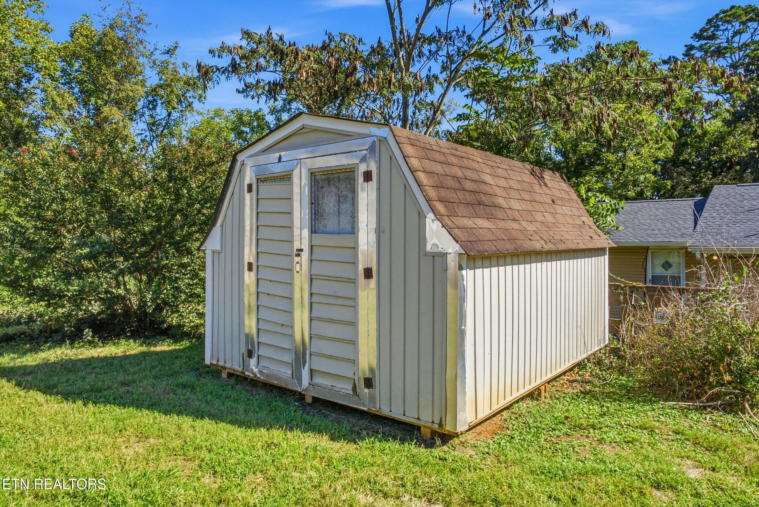 3817 Riverview Drive Knoxville TN 37914