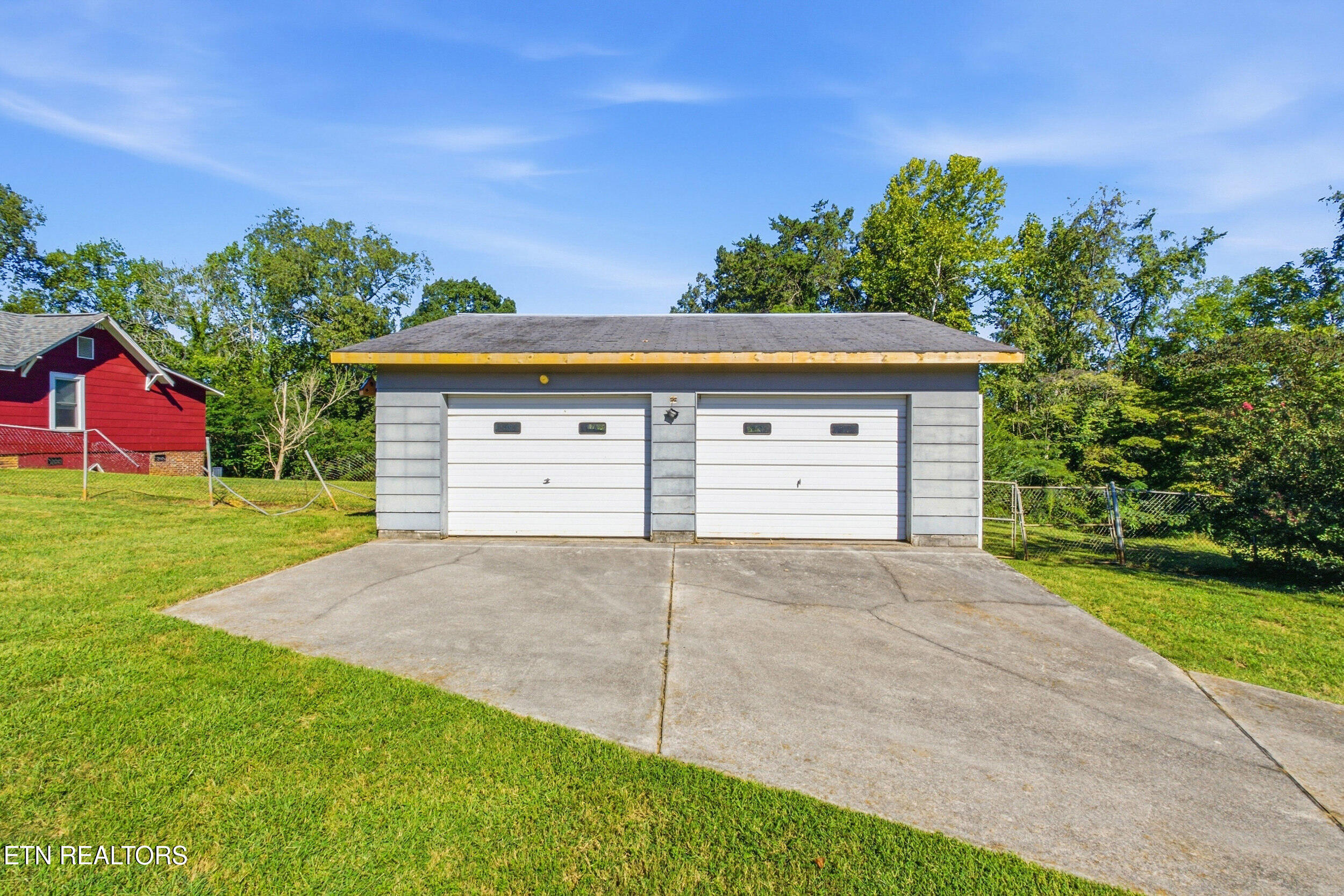 3817 Riverview Drive Knoxville TN 37914