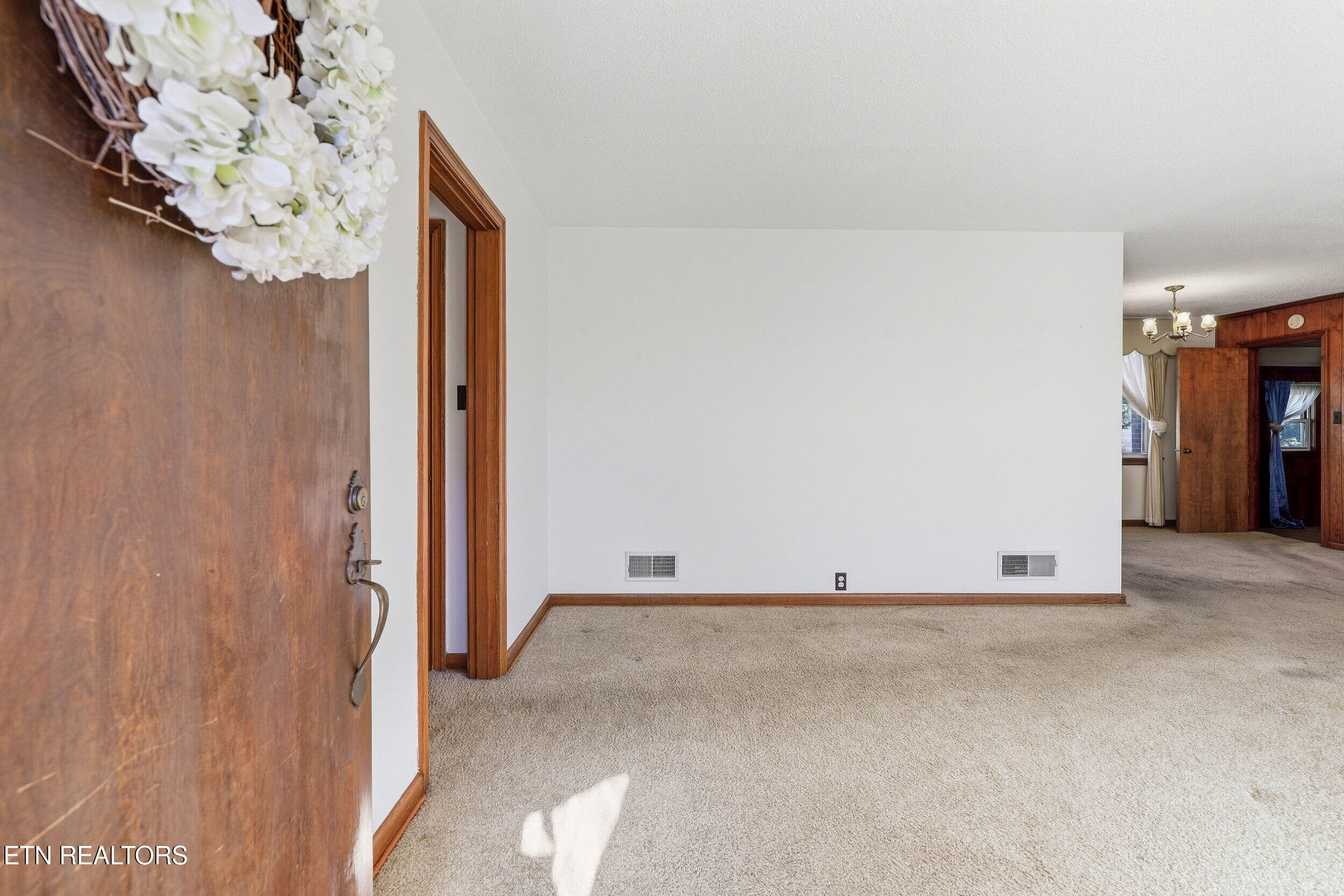 3817 Riverview Drive Knoxville TN 37914