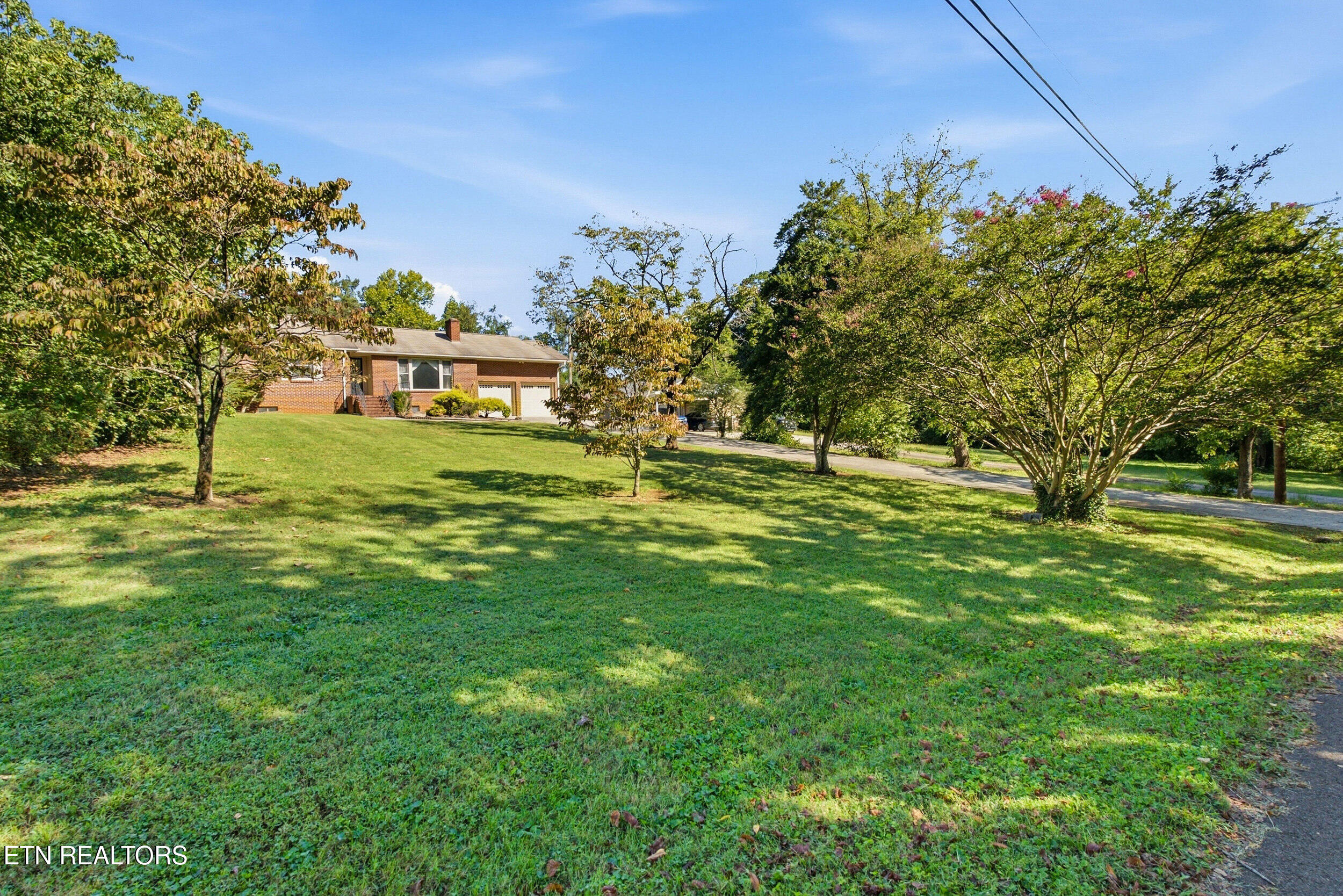 3817 Riverview Drive Knoxville TN 37914