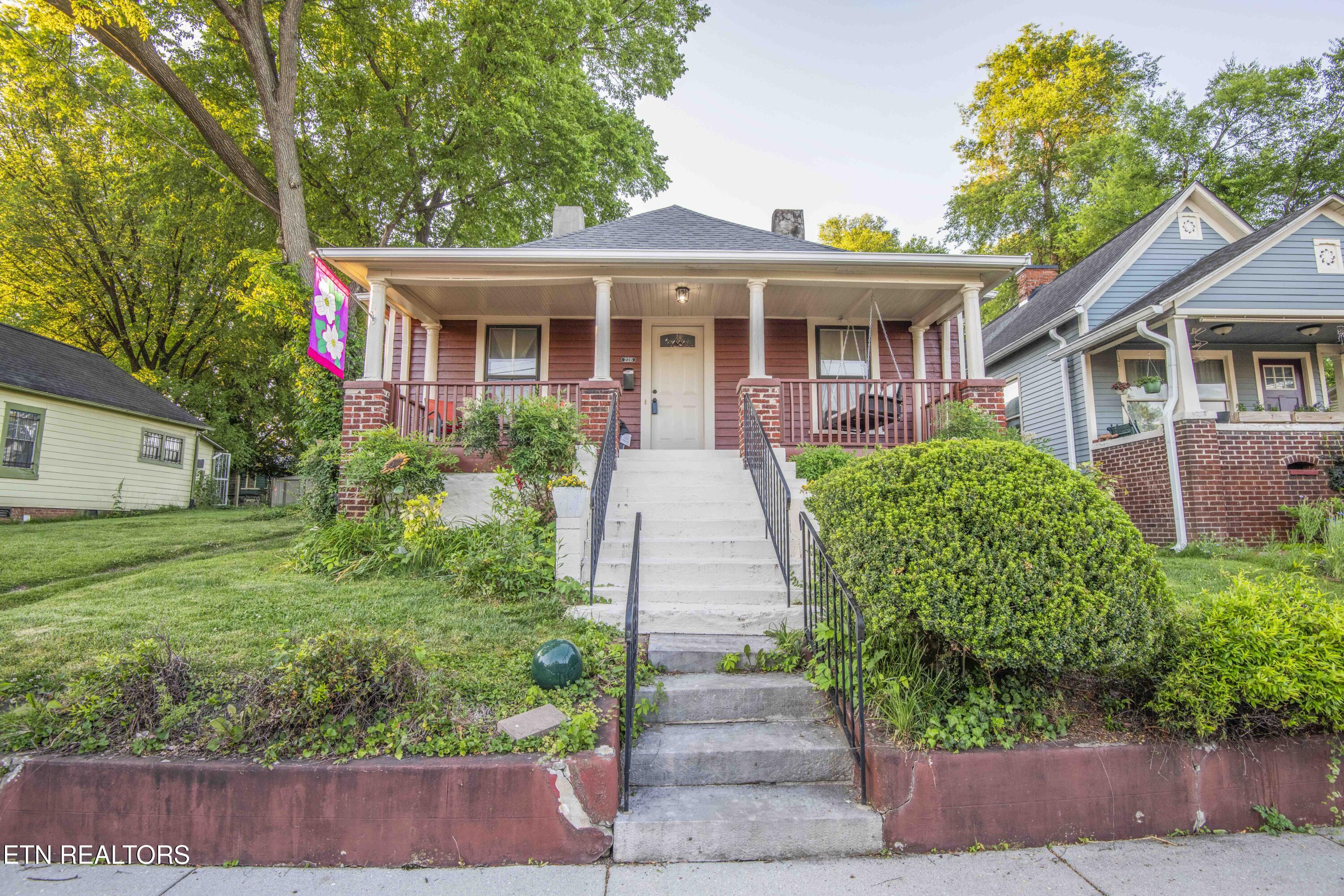 228 Cansler Avenue Knoxville TN 37921